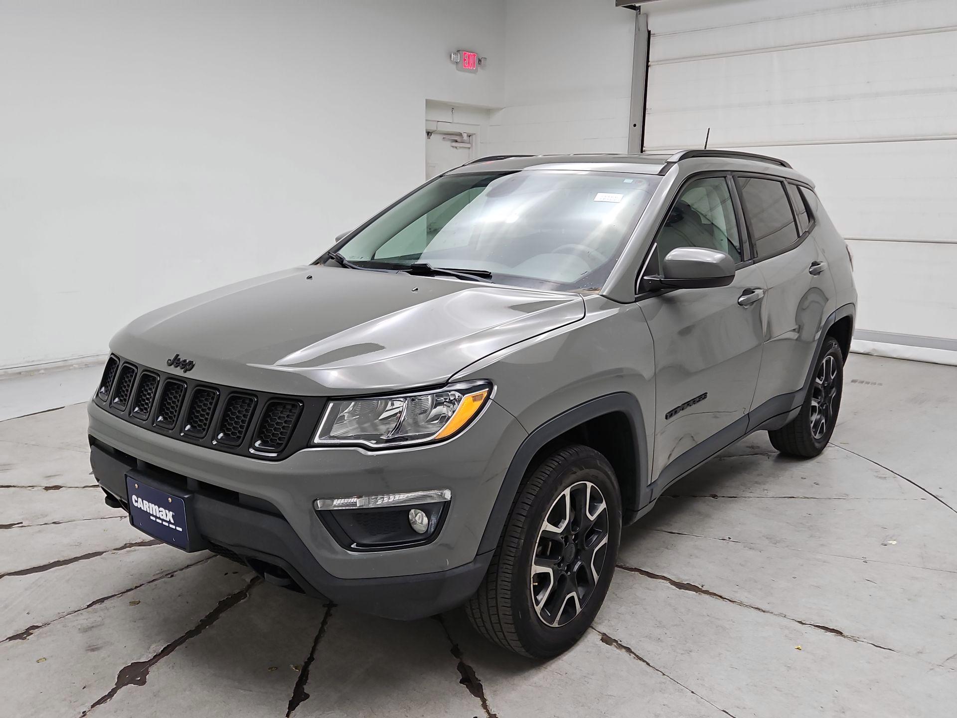 Thumbnail: 2019 Jeep Compass - 3