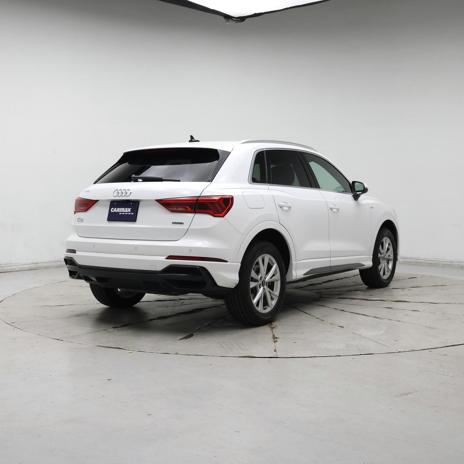 Thumbnail: 2022 Audi Q3 - 8