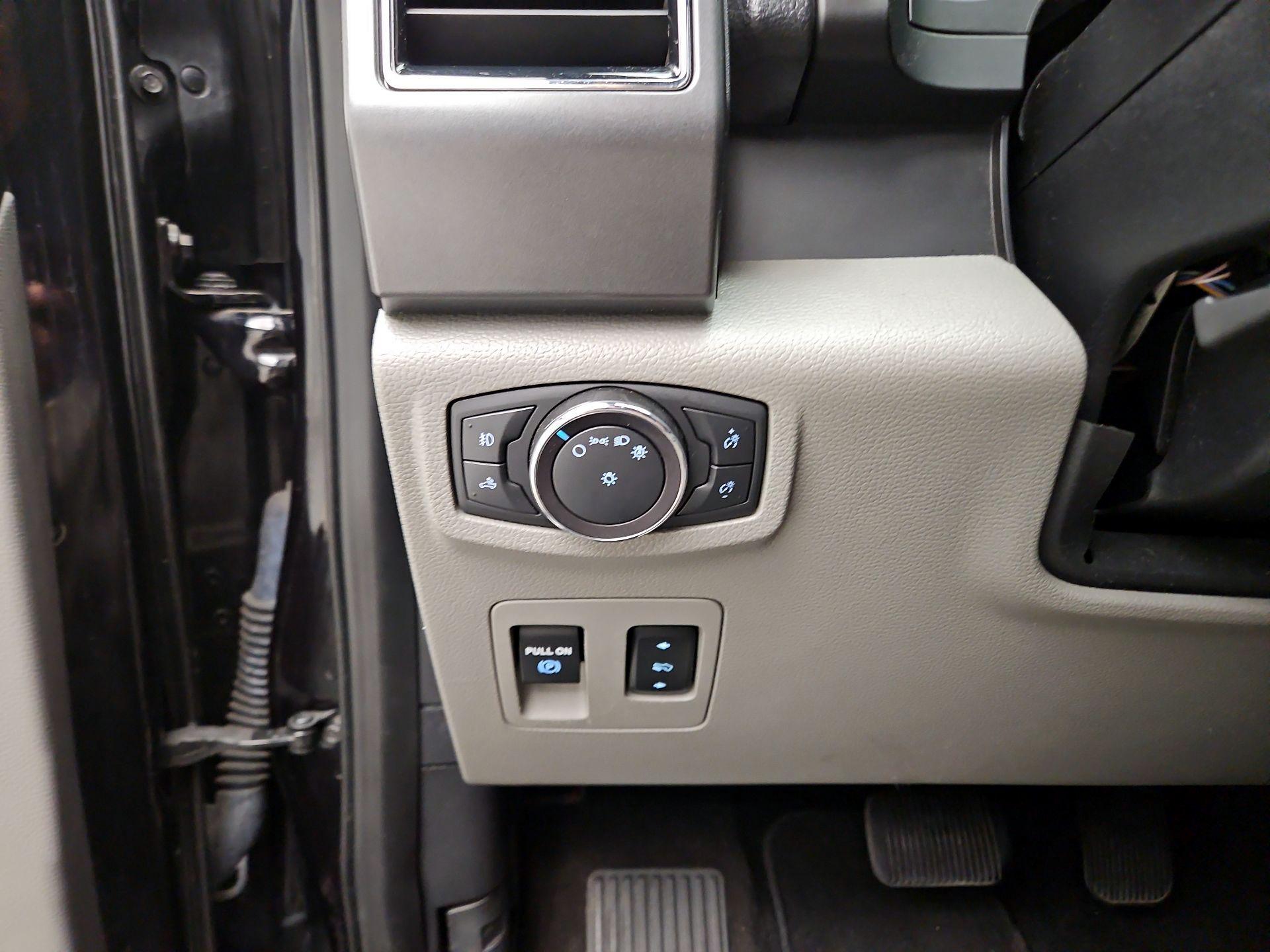 Thumbnail: 2020 Ford F-150 - 13