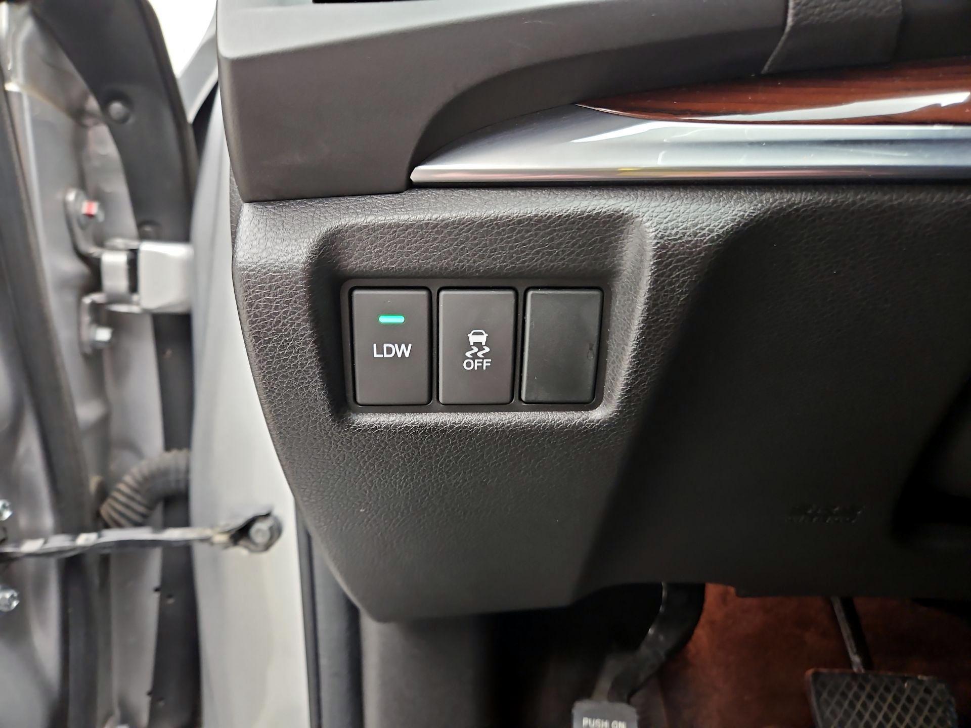 Thumbnail: 2015 Acura MDX - 13