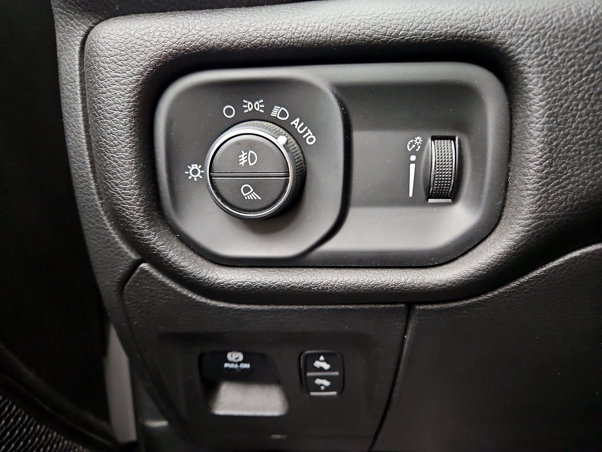 Thumbnail: 2024 RAM 1500 - 13