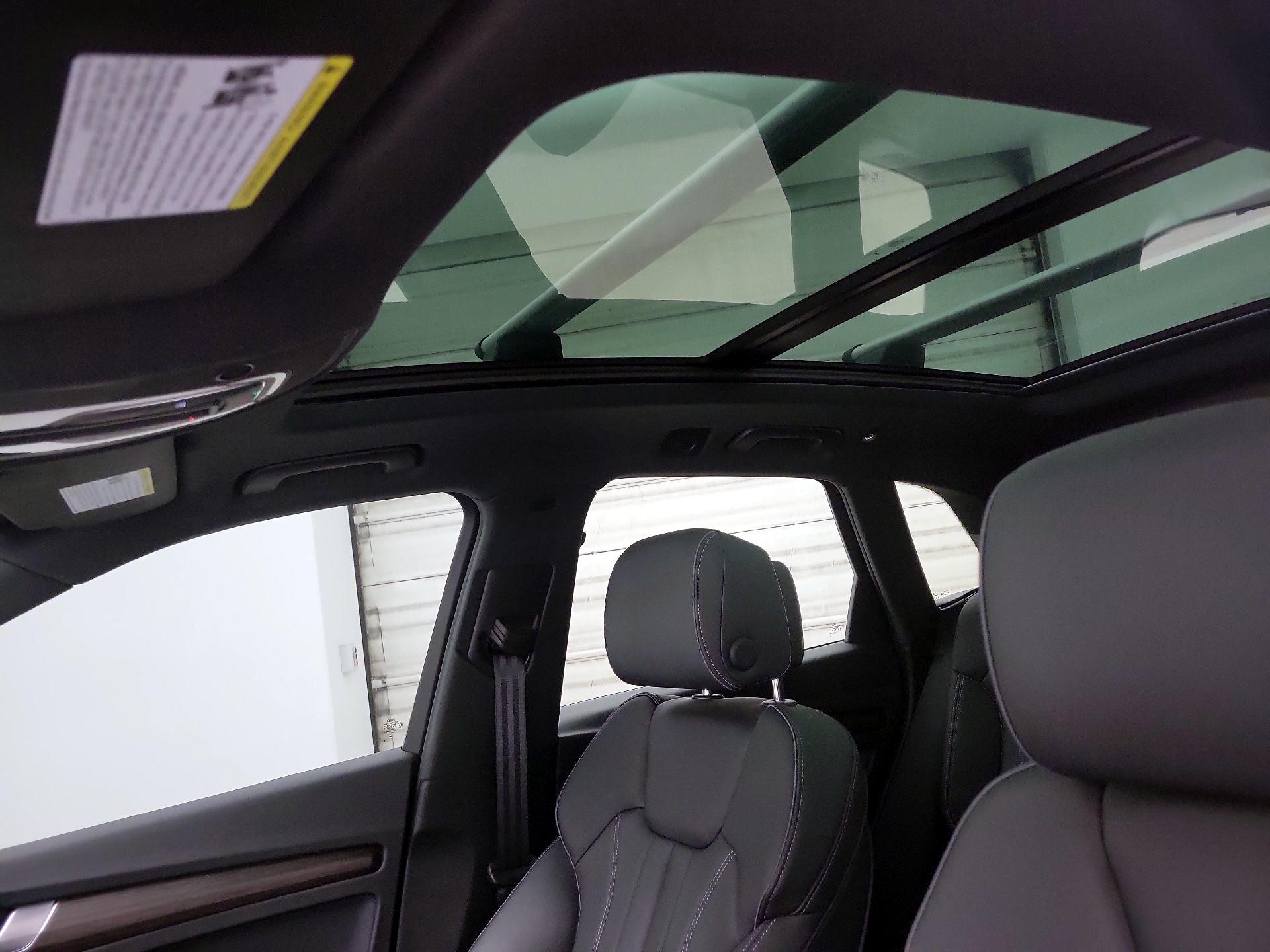 Thumbnail: 2024 Audi Q5 - 19
