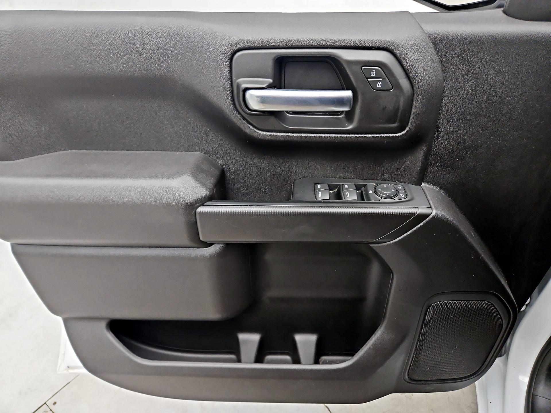 Thumbnail: 2023 GMC Sierra 1500 - 12