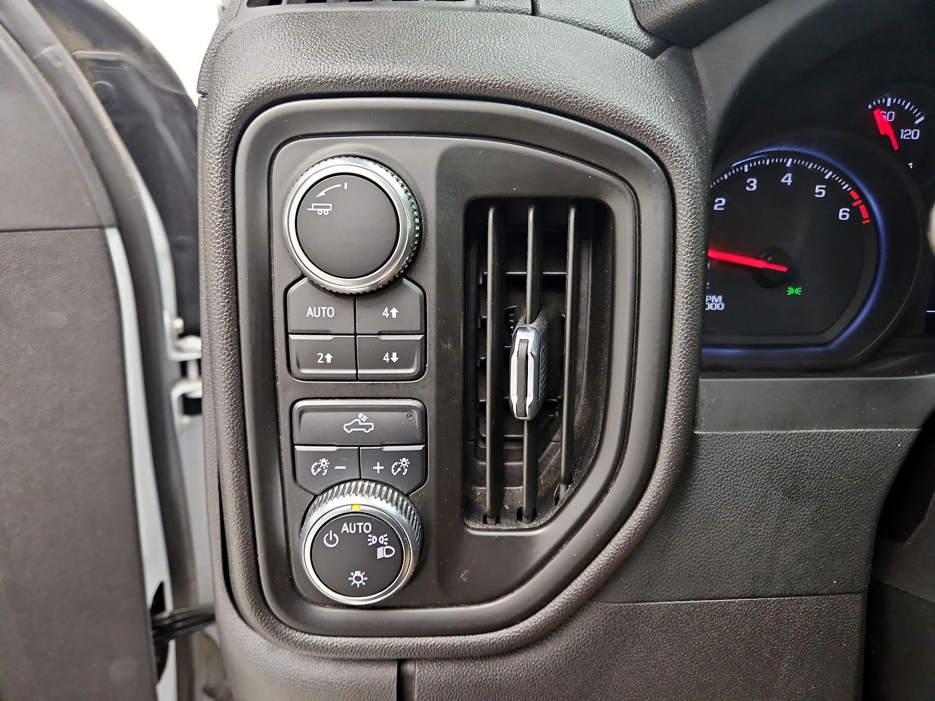 Thumbnail: 2023 GMC Sierra 1500 - 13