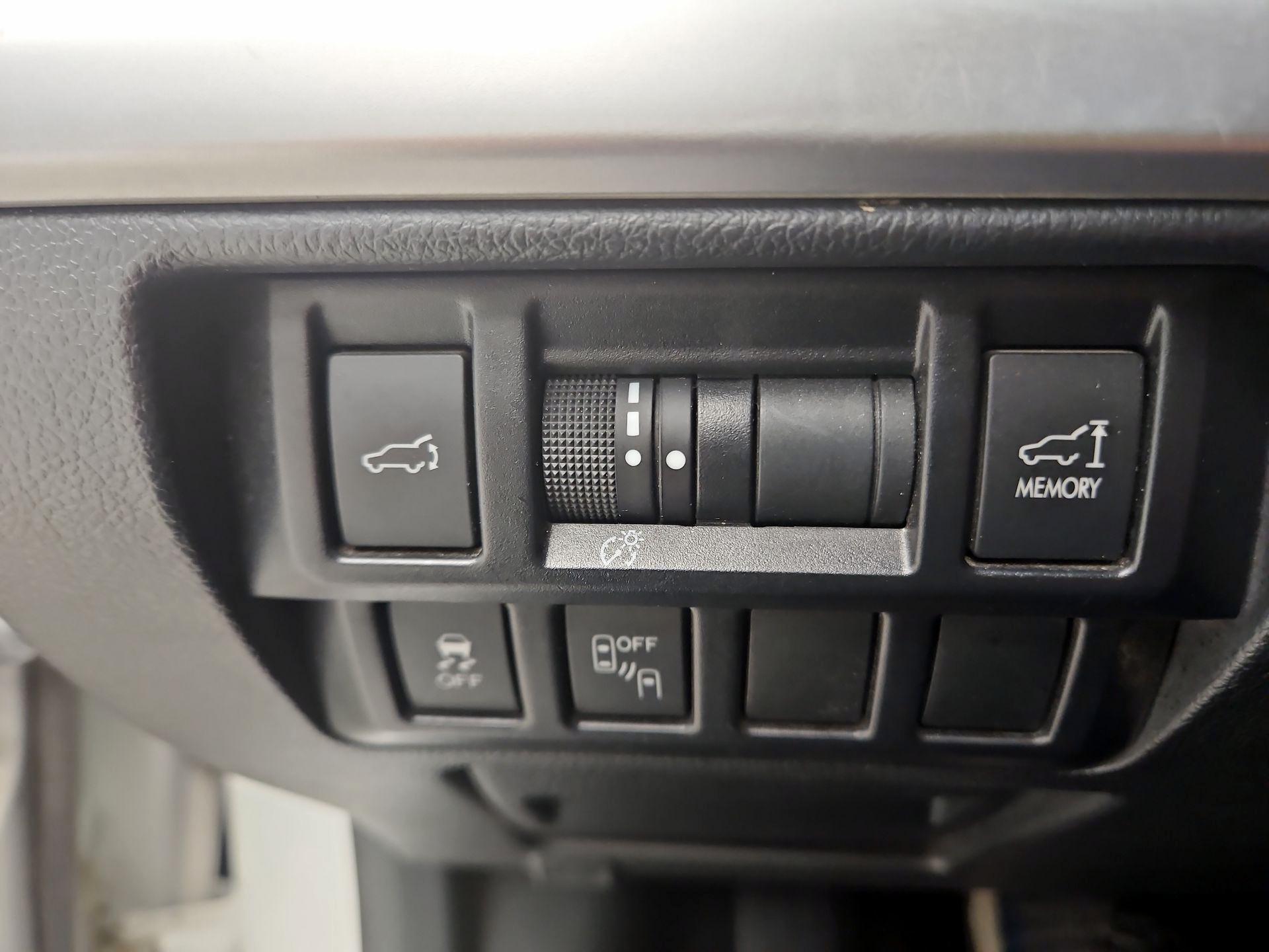 Thumbnail: 2015 Subaru Outback - 13
