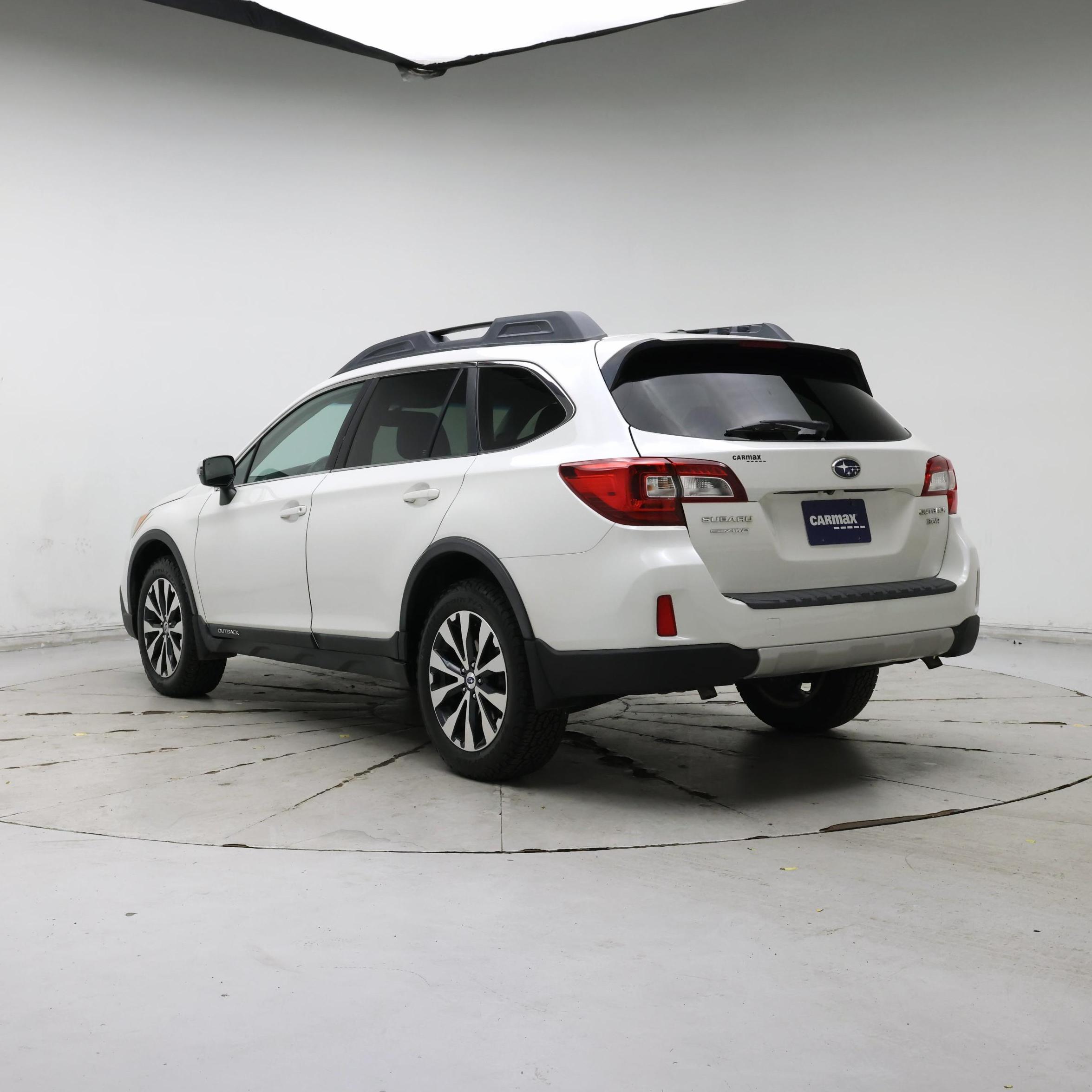 Thumbnail: 2015 Subaru Outback - 2