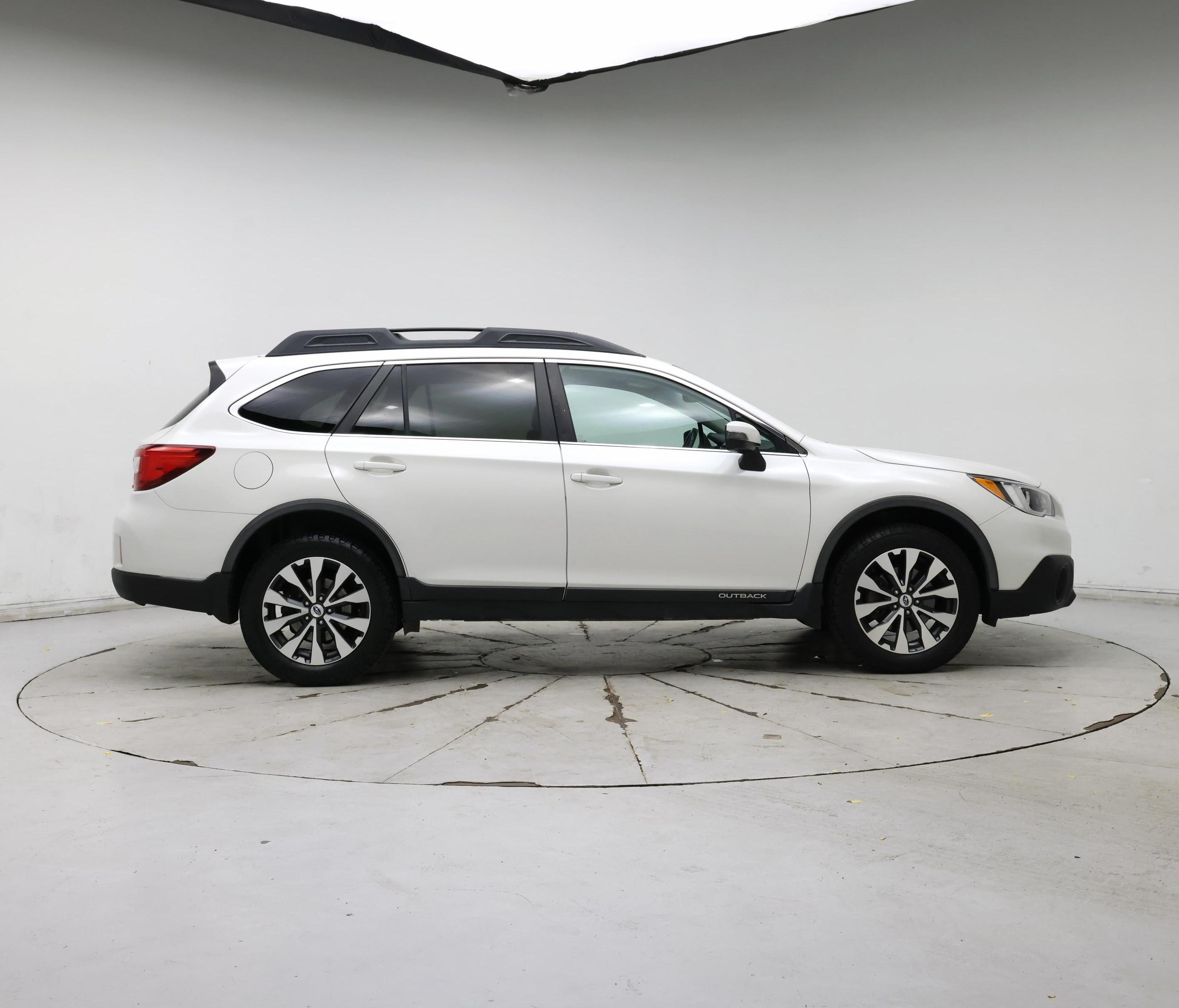 Thumbnail: 2015 Subaru Outback - 7