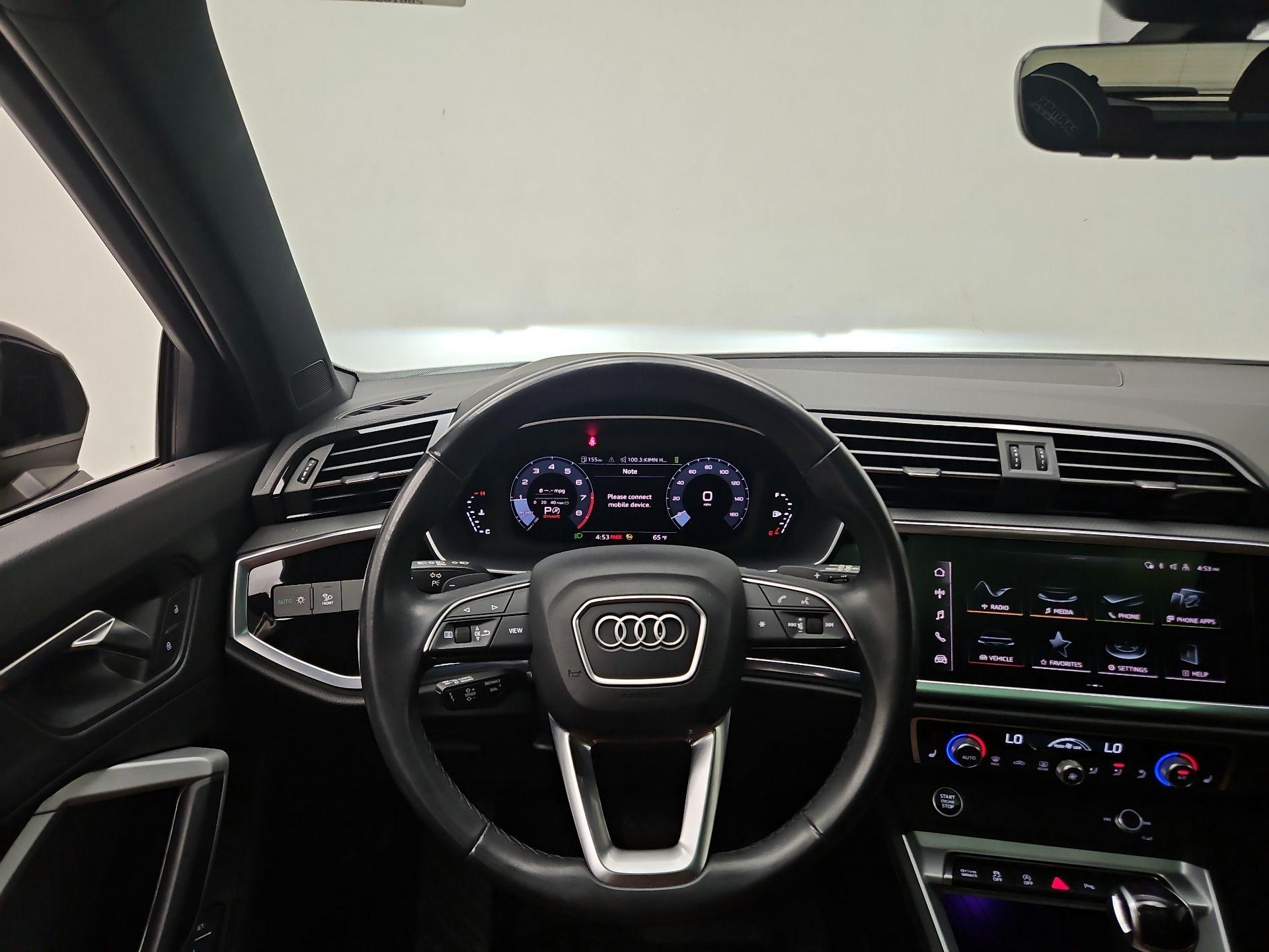 Thumbnail: 2024 Audi Q3 - 10