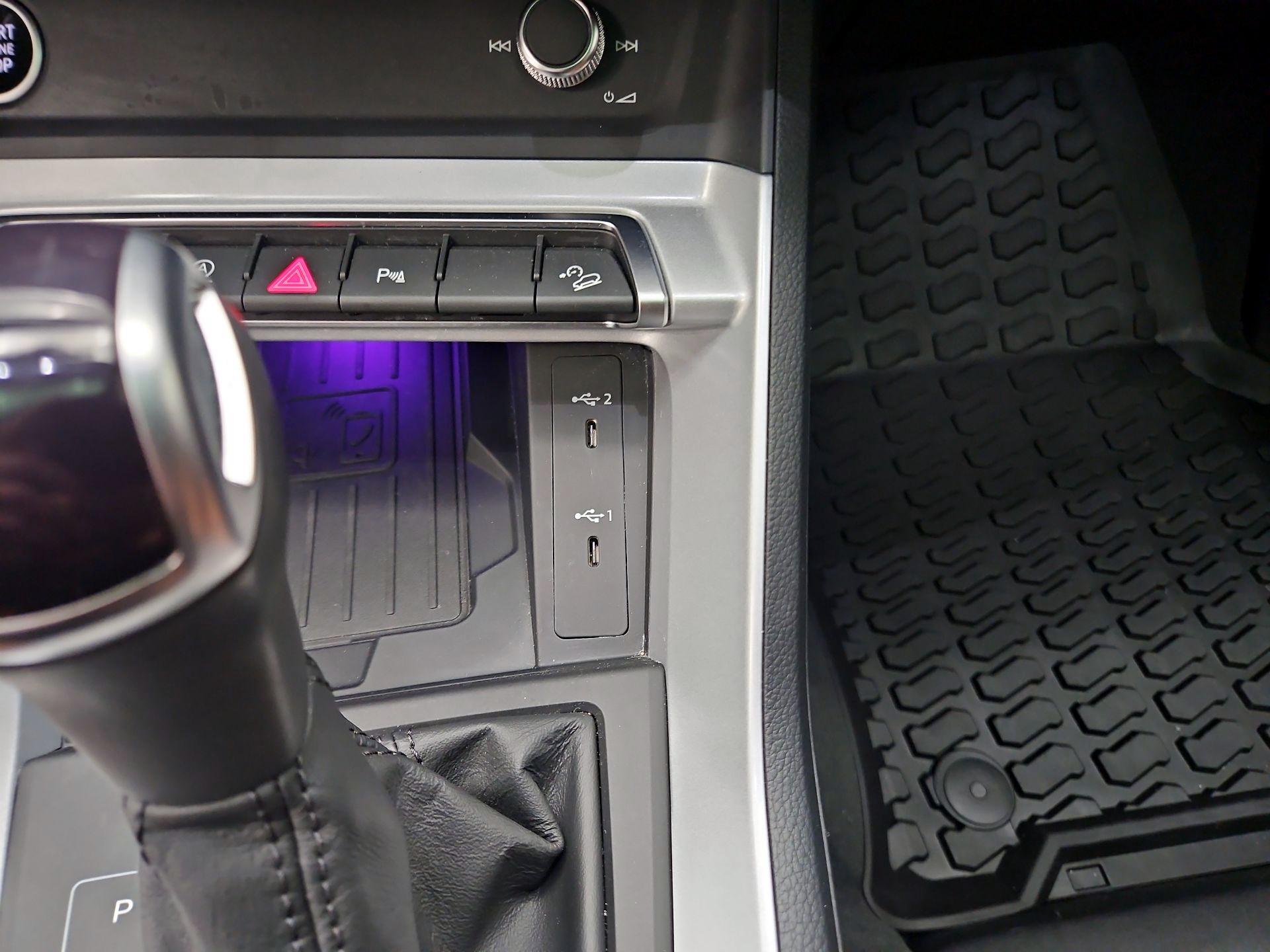 Thumbnail: 2024 Audi Q3 - 18