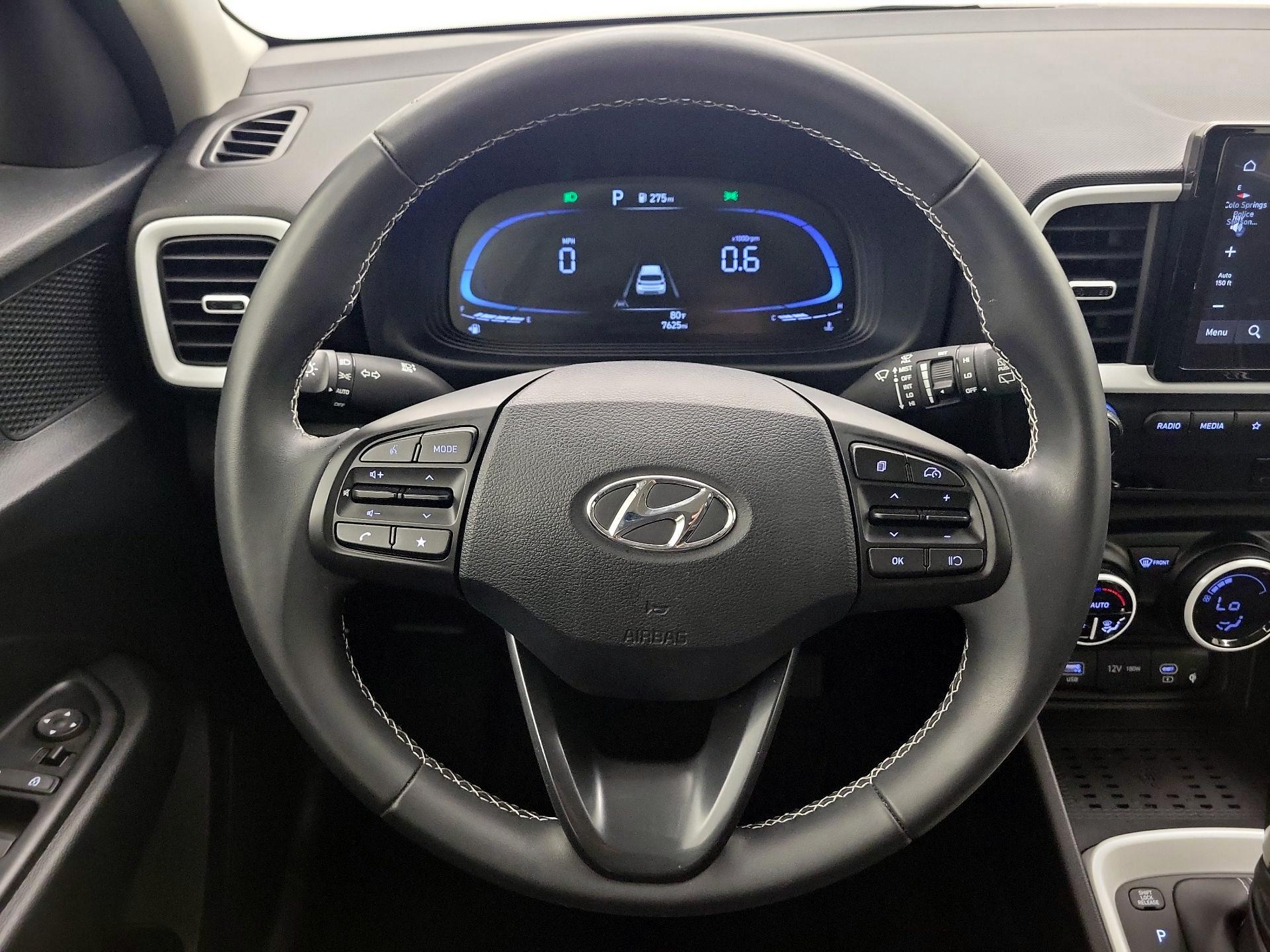 Thumbnail: 2024 Hyundai Venue - 10