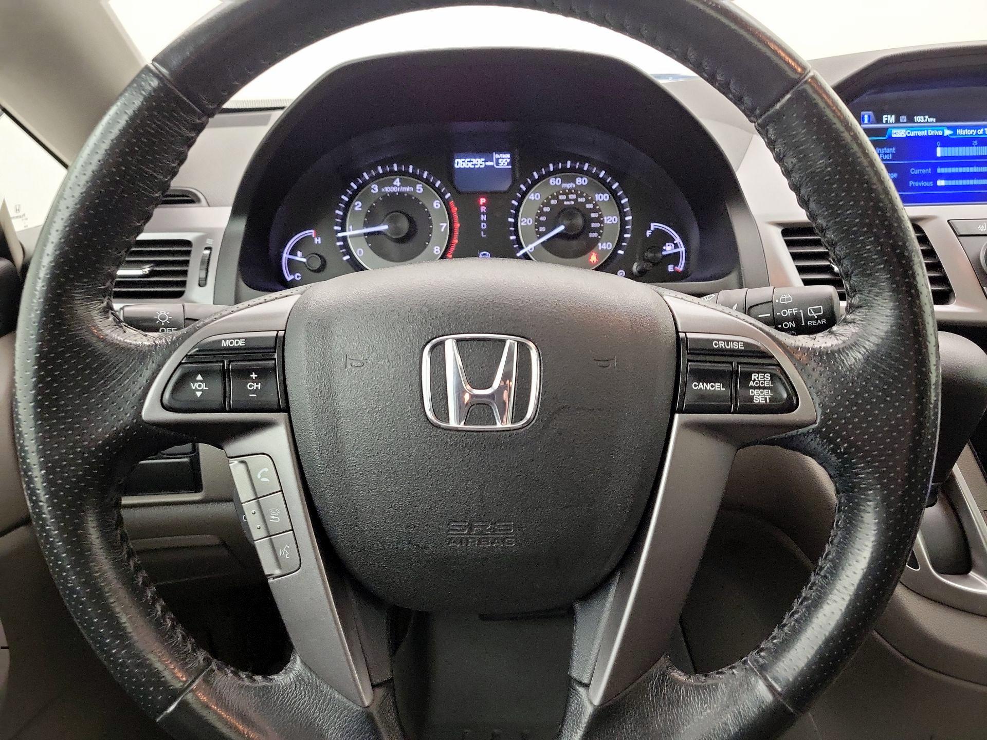 Thumbnail: 2014 Honda Odyssey - 10