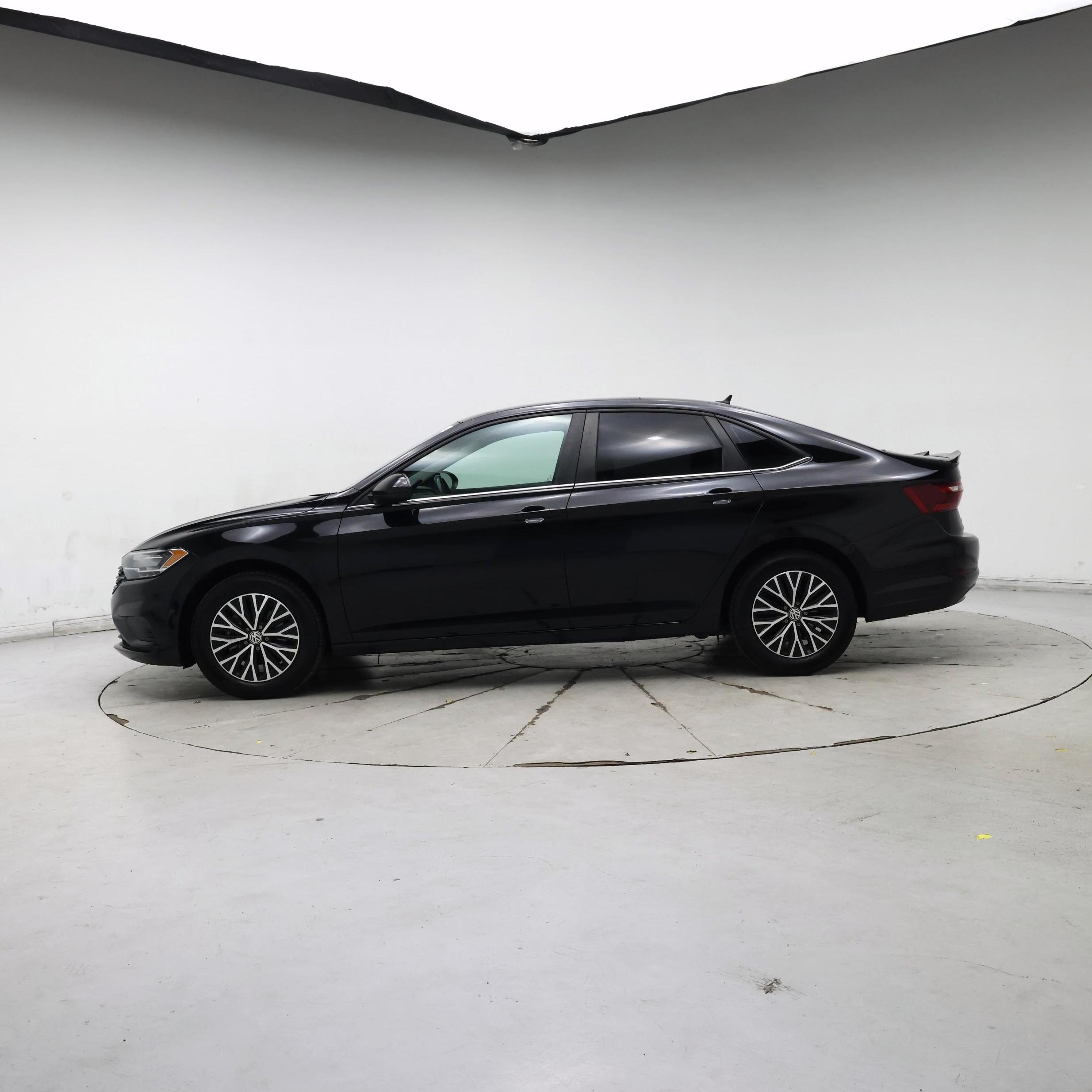Thumbnail: 2021 Volkswagen Jetta - 3