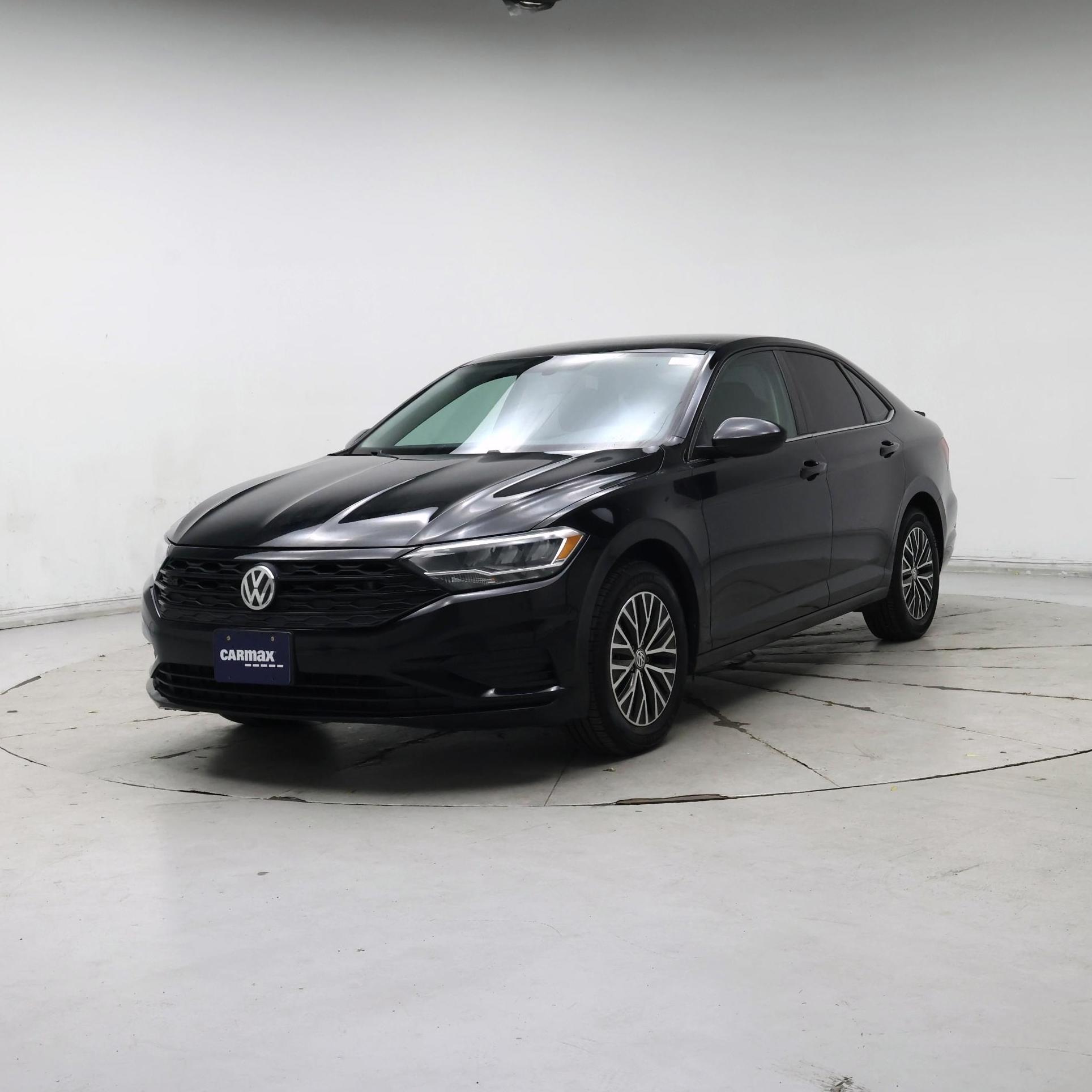 Thumbnail: 2021 Volkswagen Jetta - 4