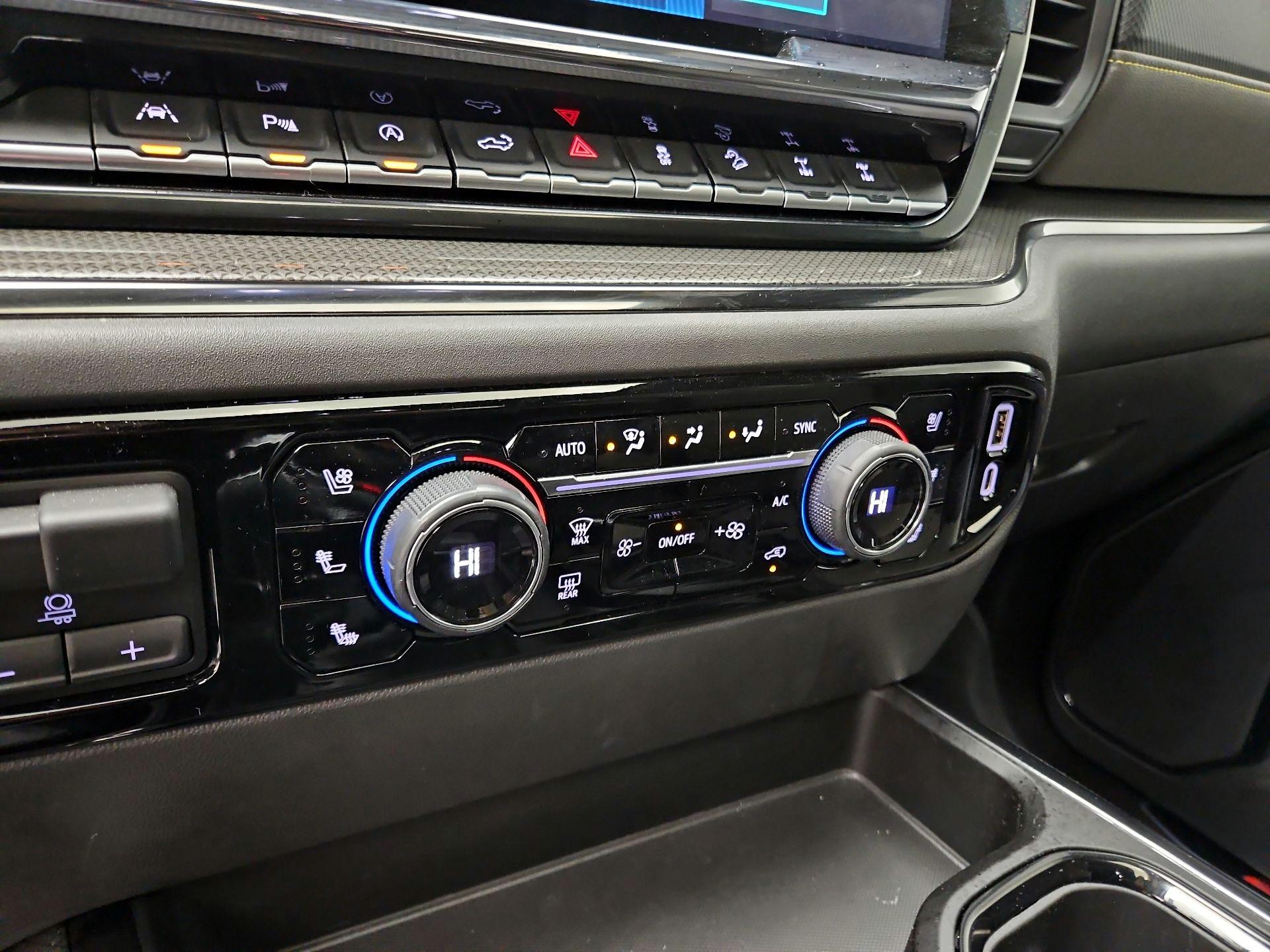 Thumbnail: 2023 Chevrolet Silverado 1500 - 16