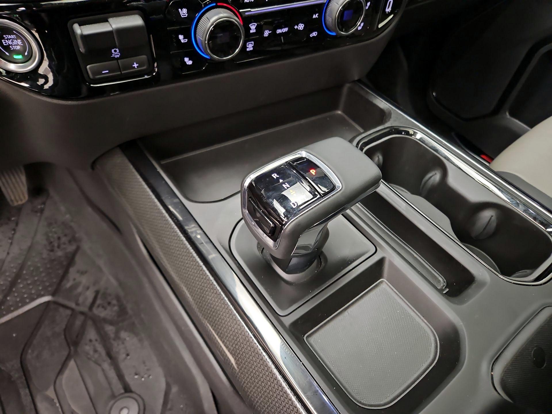 Thumbnail: 2023 Chevrolet Silverado 1500 - 17
