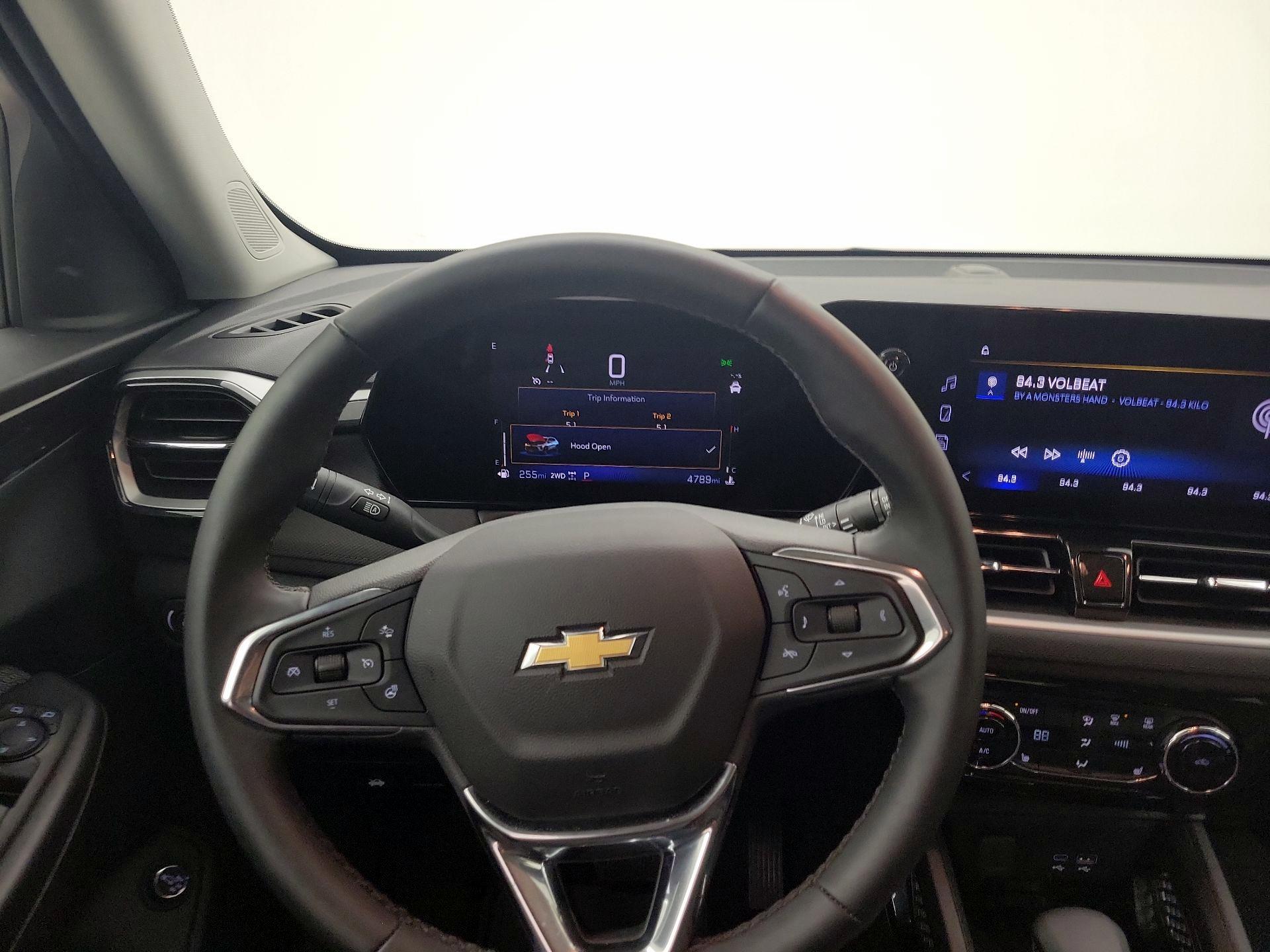 Thumbnail: 2026 Chevrolet TrailBlazer - 10