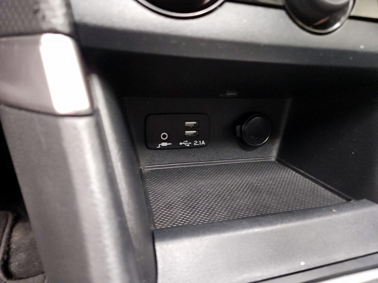 2023 Subaru Forester Premium - Photo 19