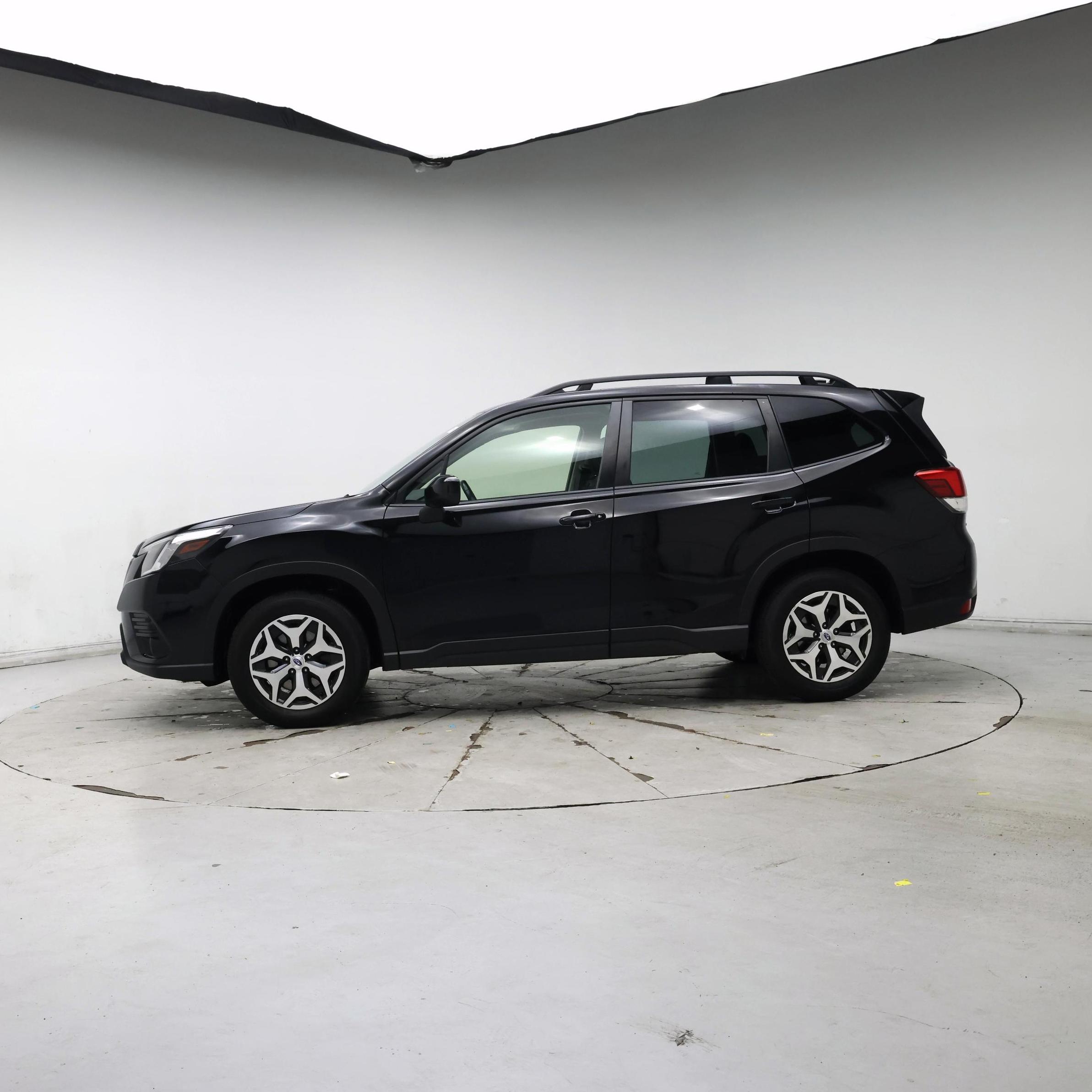 Thumbnail: 2023 Subaru Forester - 3