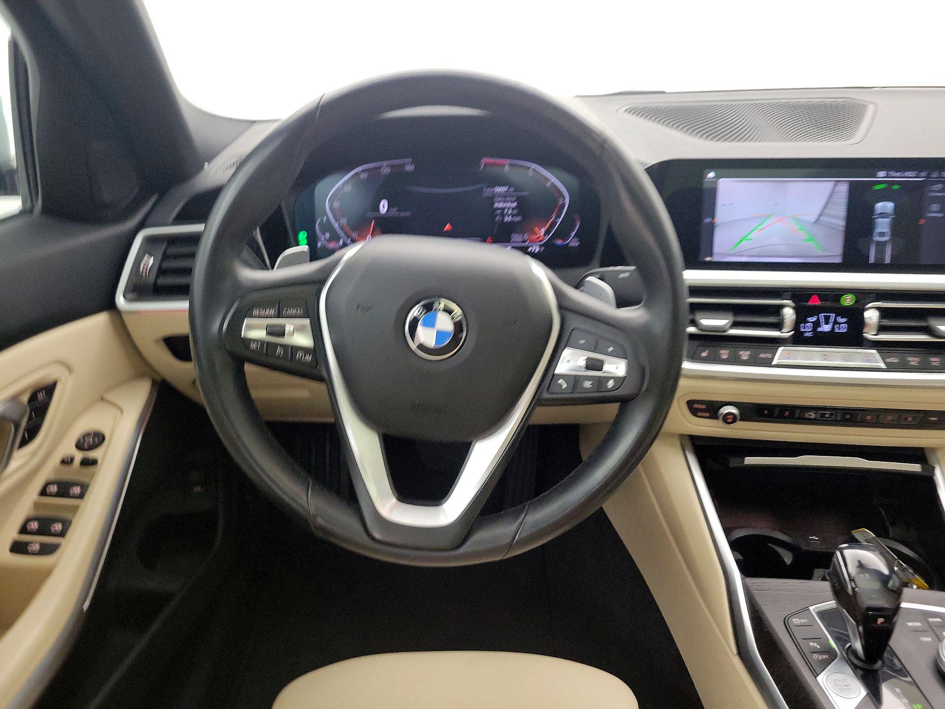 Thumbnail: 2020 BMW 3 Series - 10