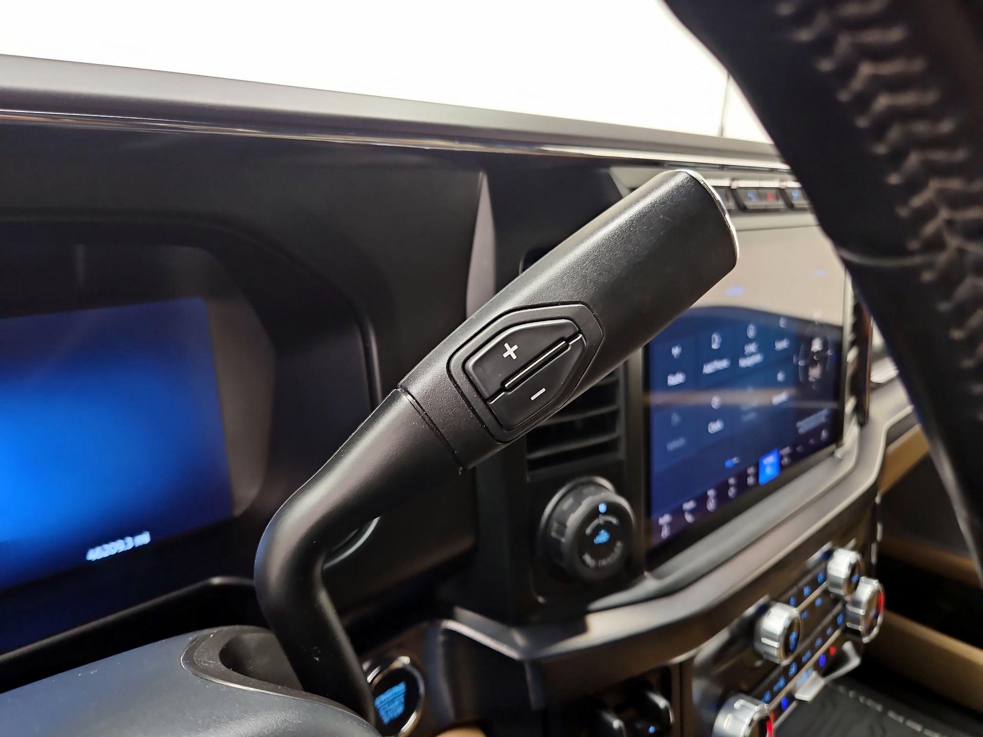 Thumbnail: 2023 Ford F-350 - 16