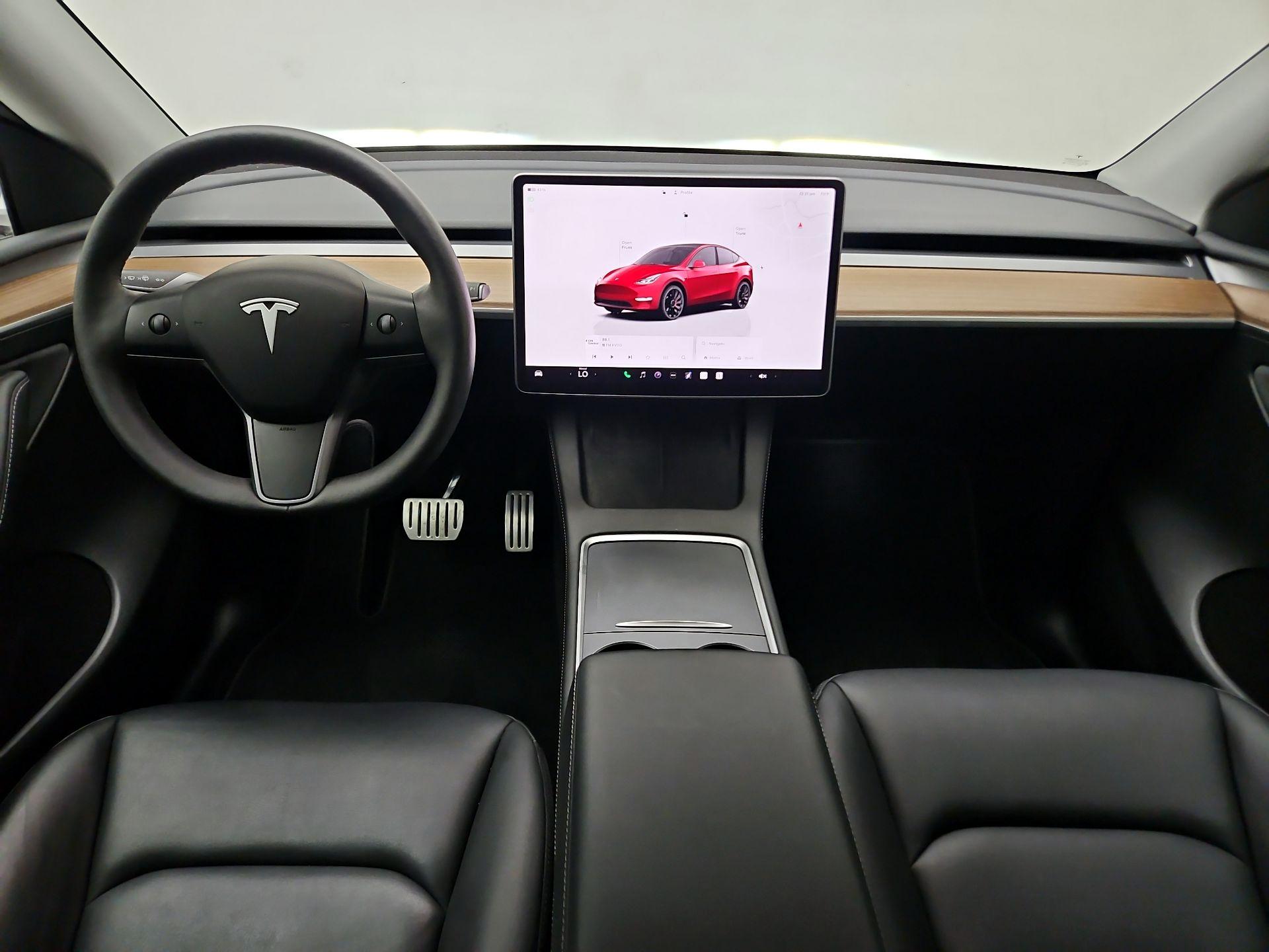 Thumbnail: 2023 Tesla Model Y - 9