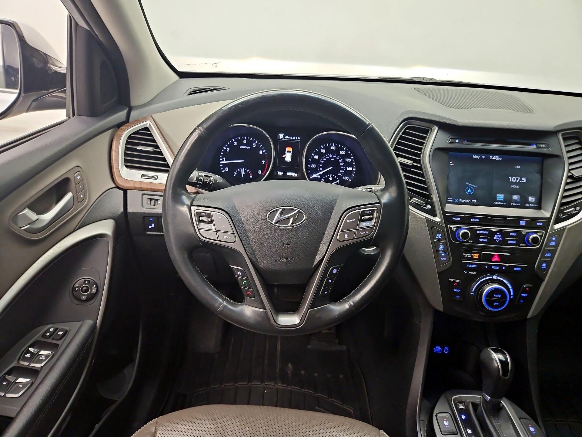 Thumbnail: 2017 Hyundai Santa Fe - 10