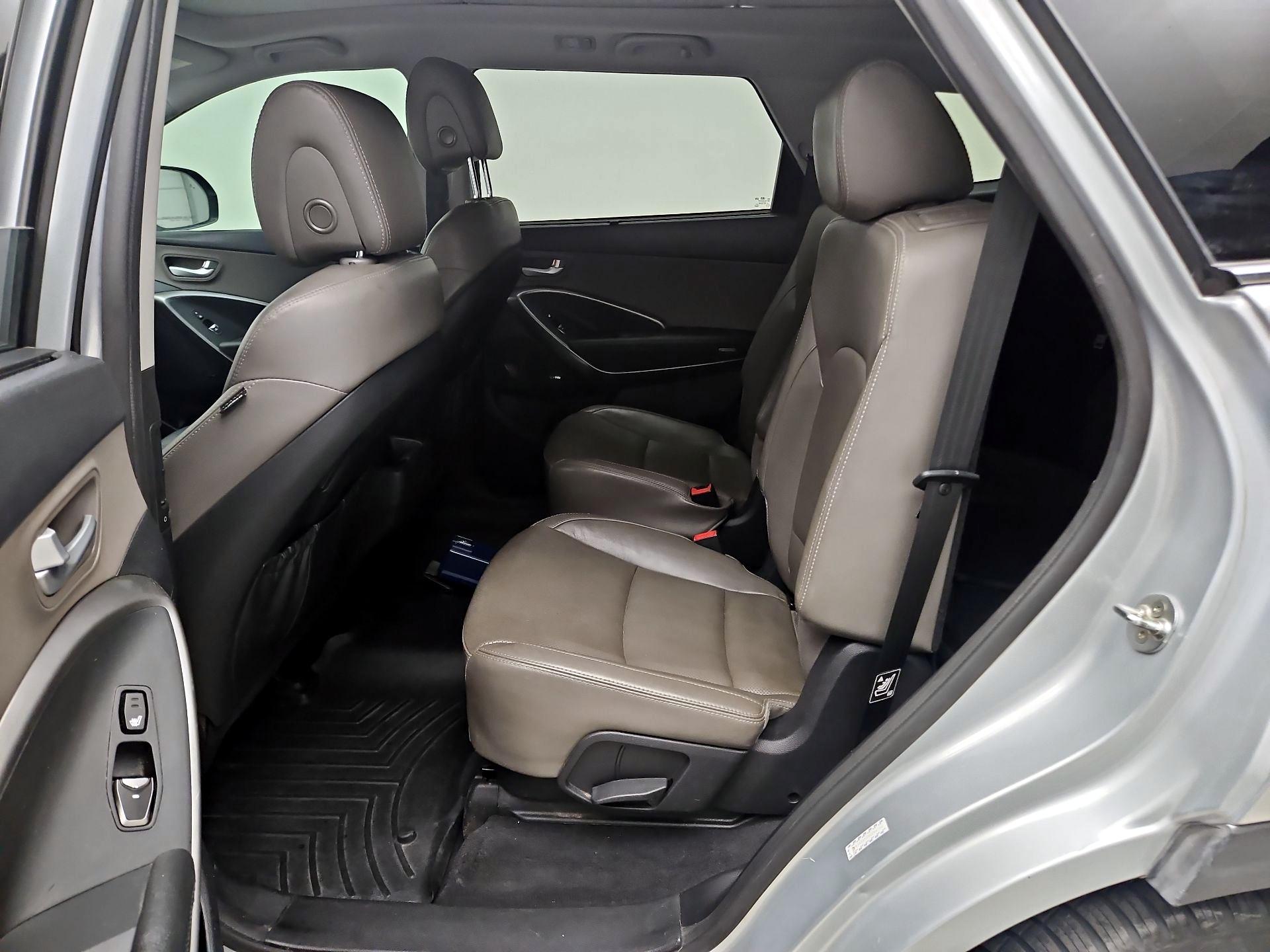 Thumbnail: 2017 Hyundai Santa Fe - 19