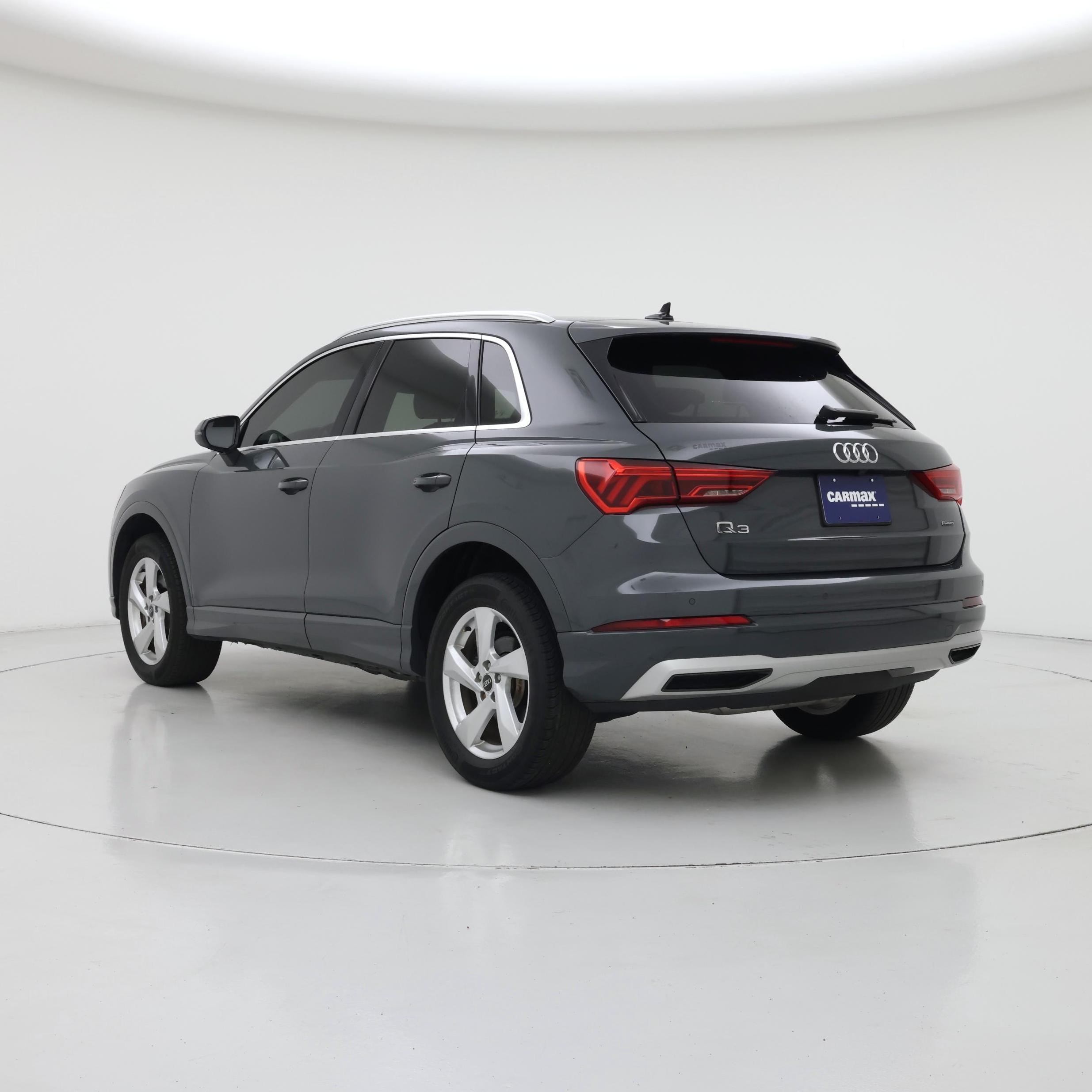 Thumbnail: 2022 Audi Q3 - 2