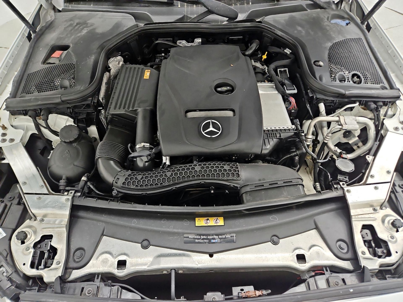 2019 Mercedes-Benz E-Class E300 - Photo 25