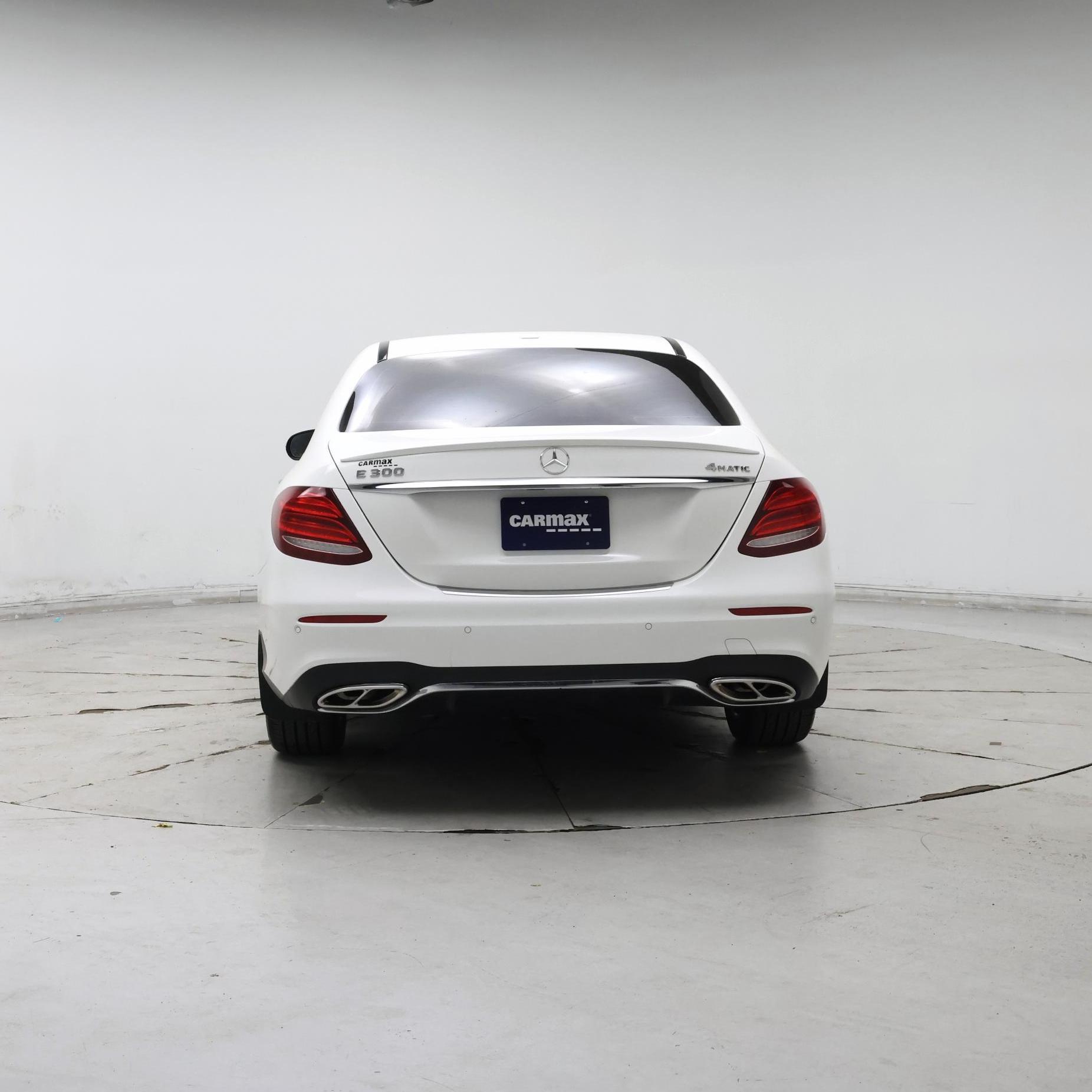 Thumbnail: 2019 Mercedes-Benz E-Class - 6