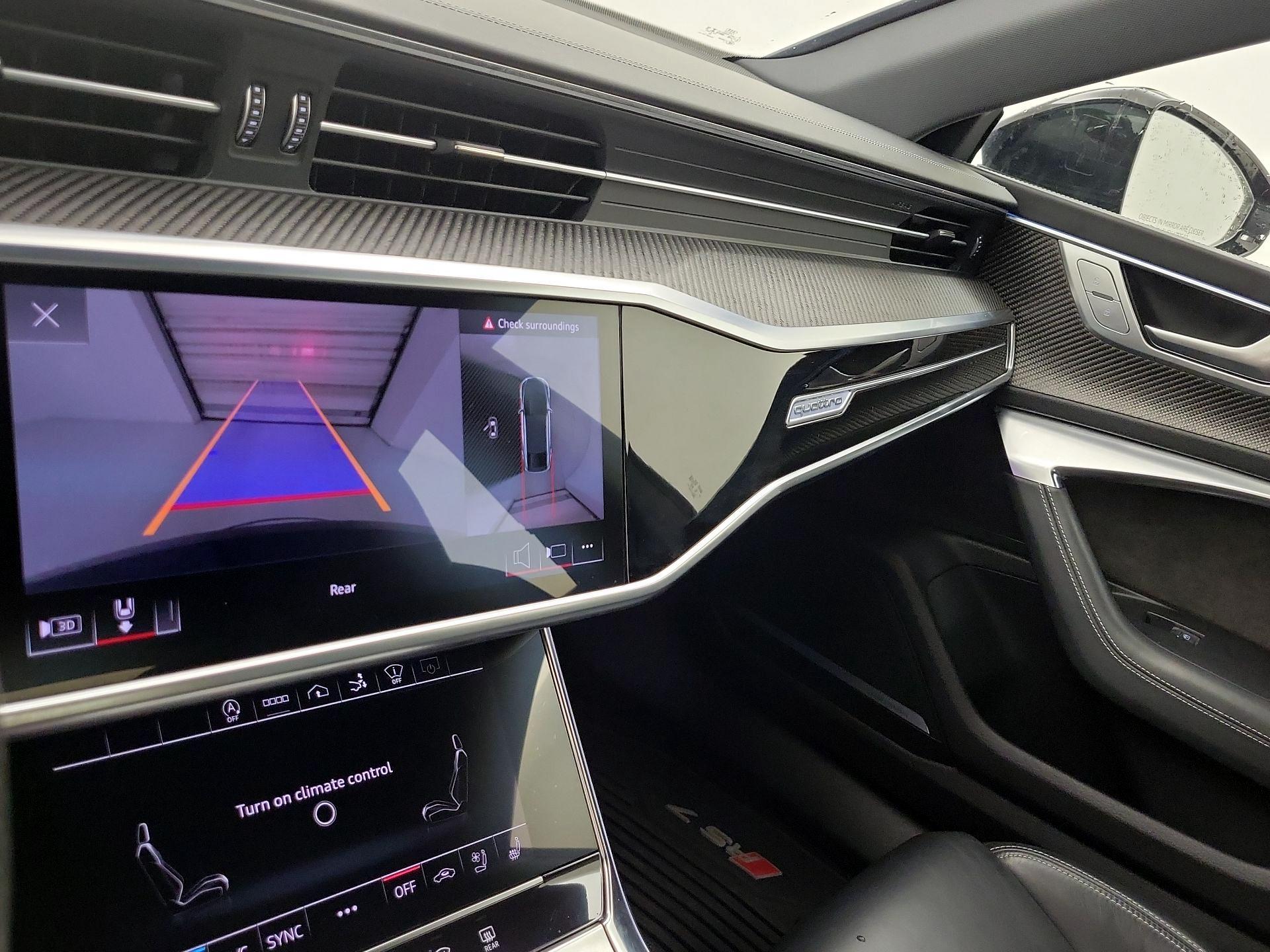 Thumbnail: 2021 Audi RS 7 - 15