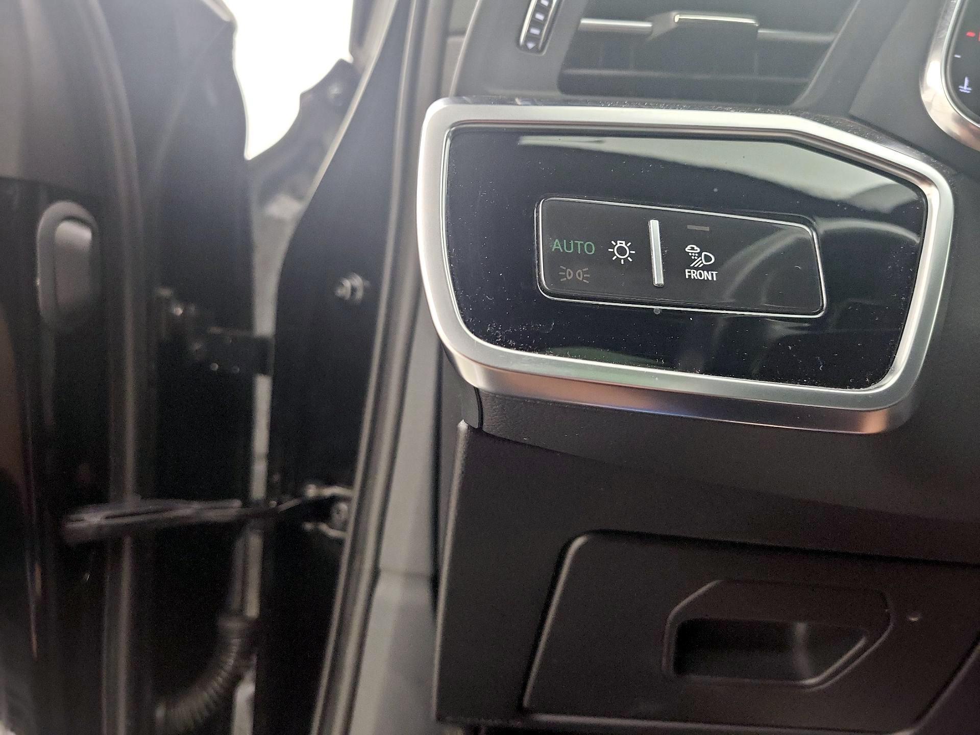 Thumbnail: 2019 Audi A6 - 13