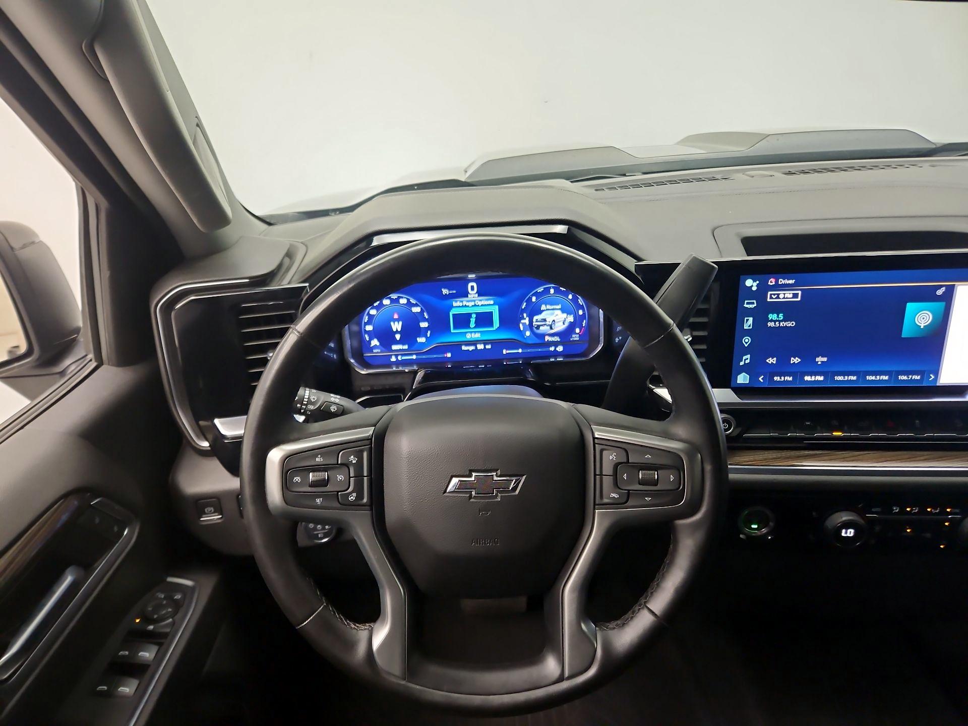 Thumbnail: 2023 Chevrolet Silverado 1500 - 10