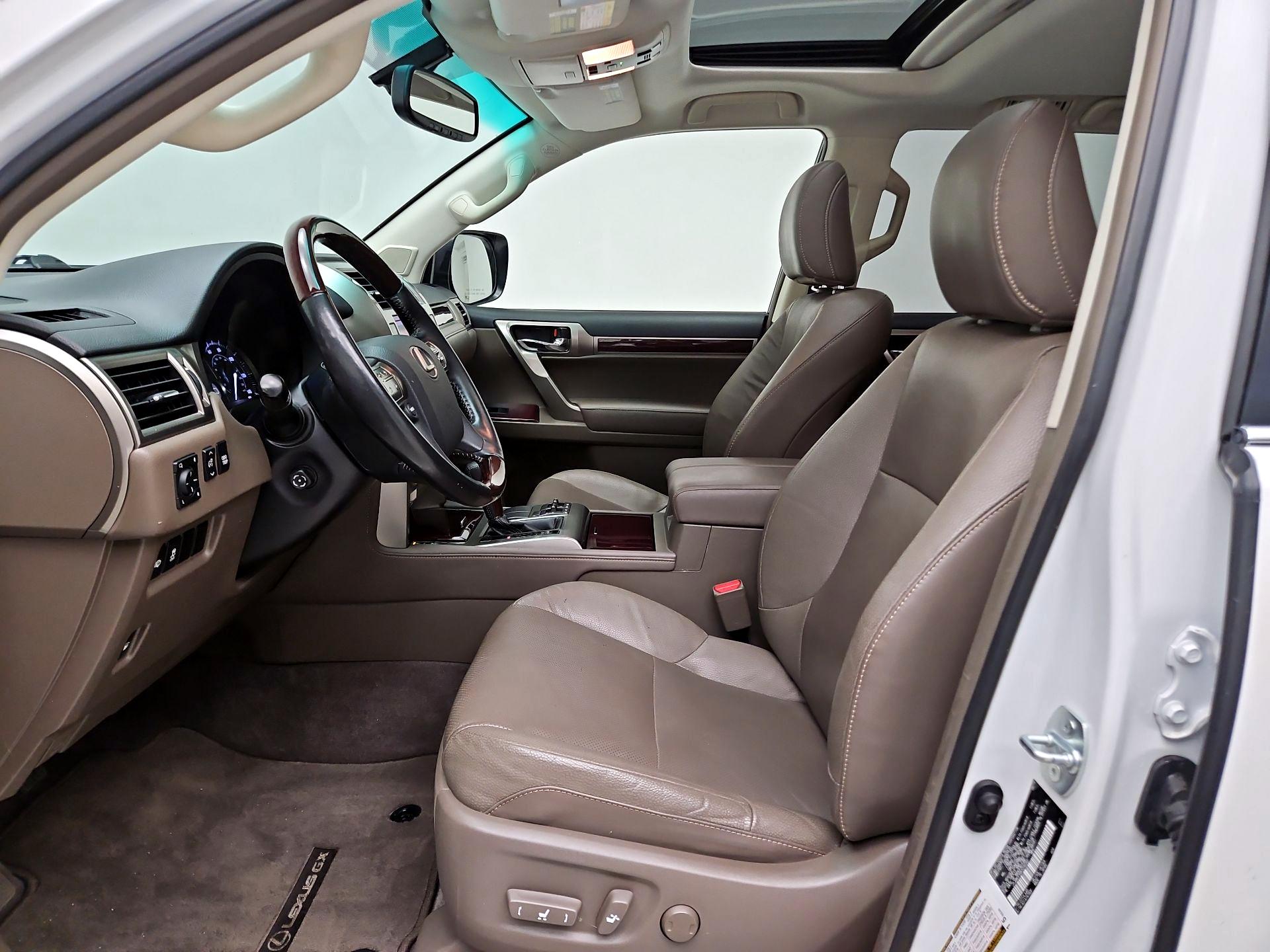 Thumbnail: 2019 Lexus GX - 11