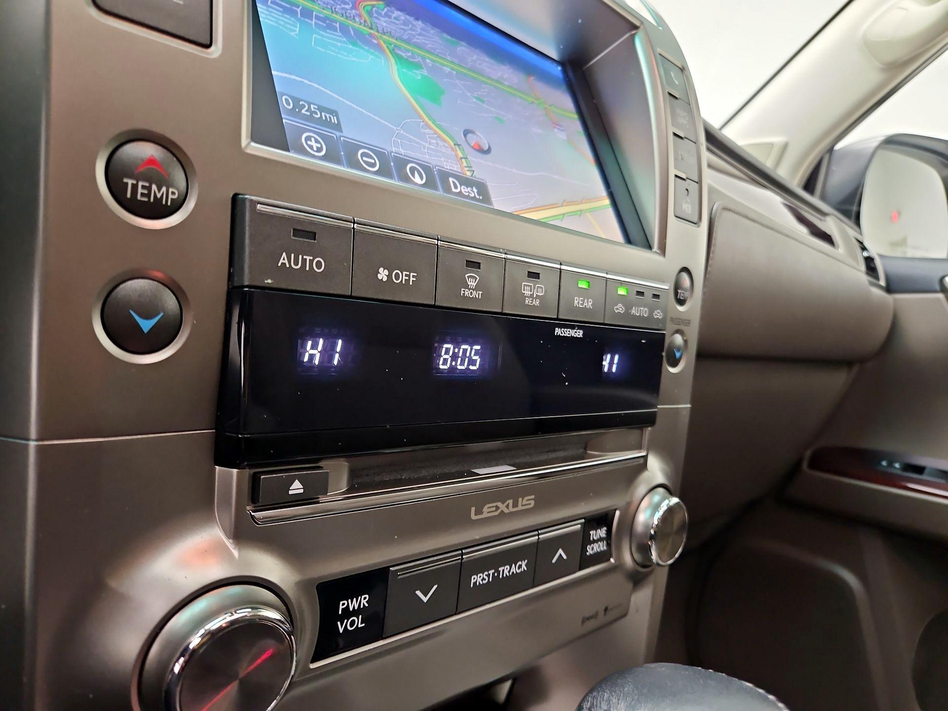Thumbnail: 2019 Lexus GX - 17