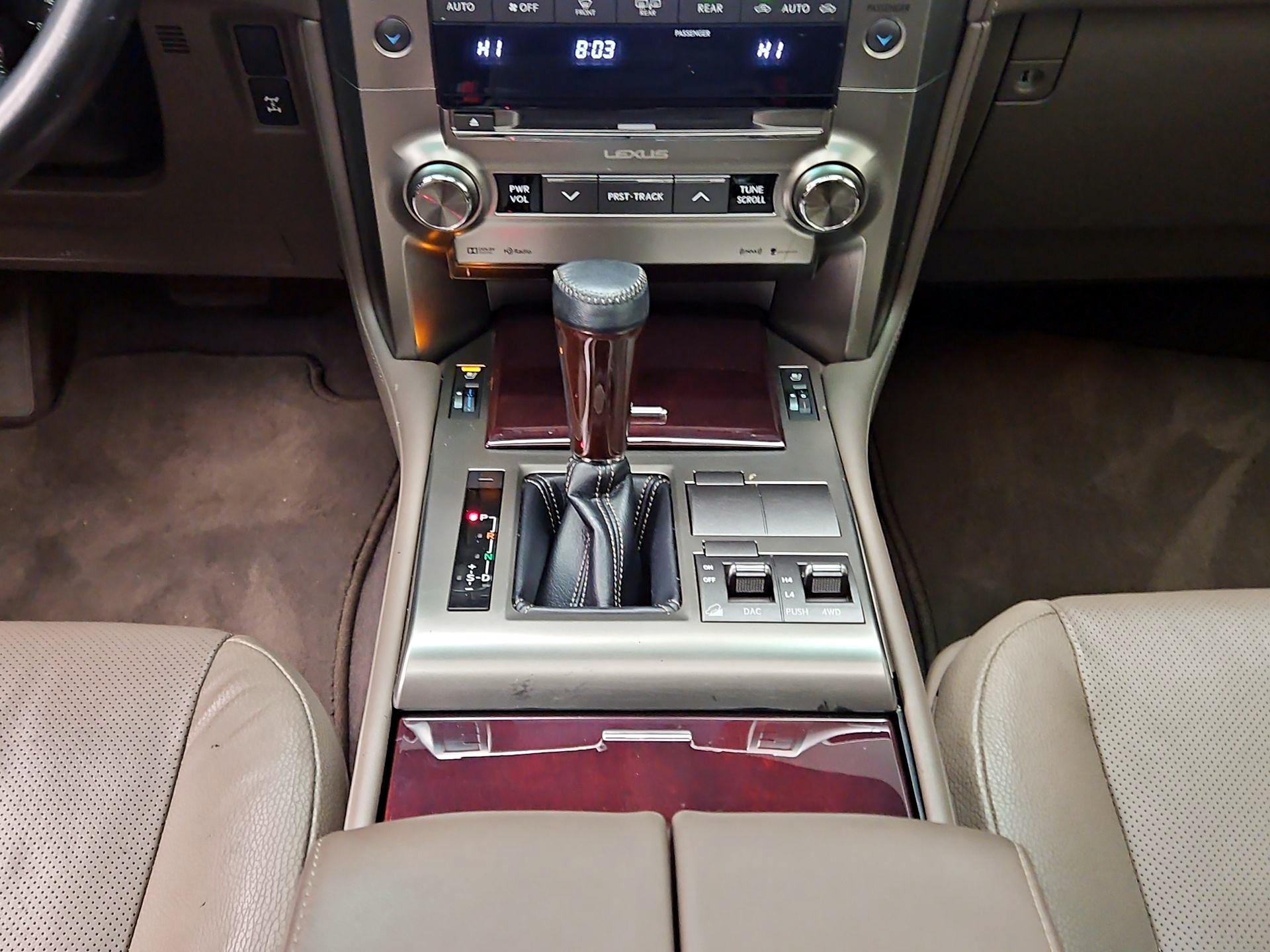 Thumbnail: 2019 Lexus GX - 18