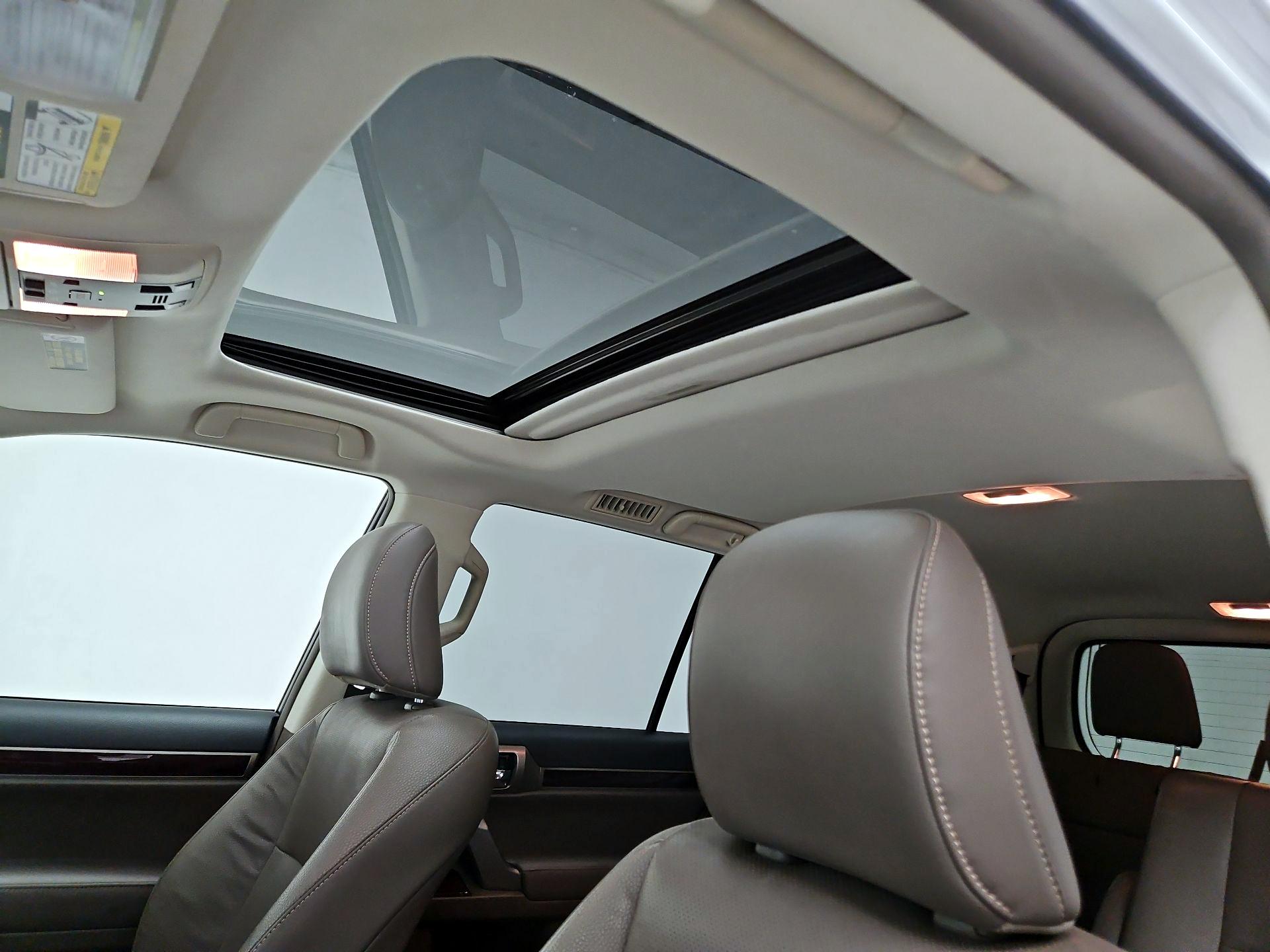 Thumbnail: 2019 Lexus GX - 20