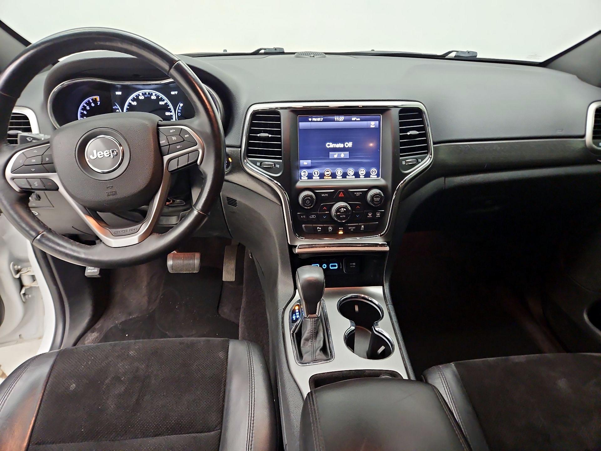 Thumbnail: 2018 Jeep Grand Cherokee - 9