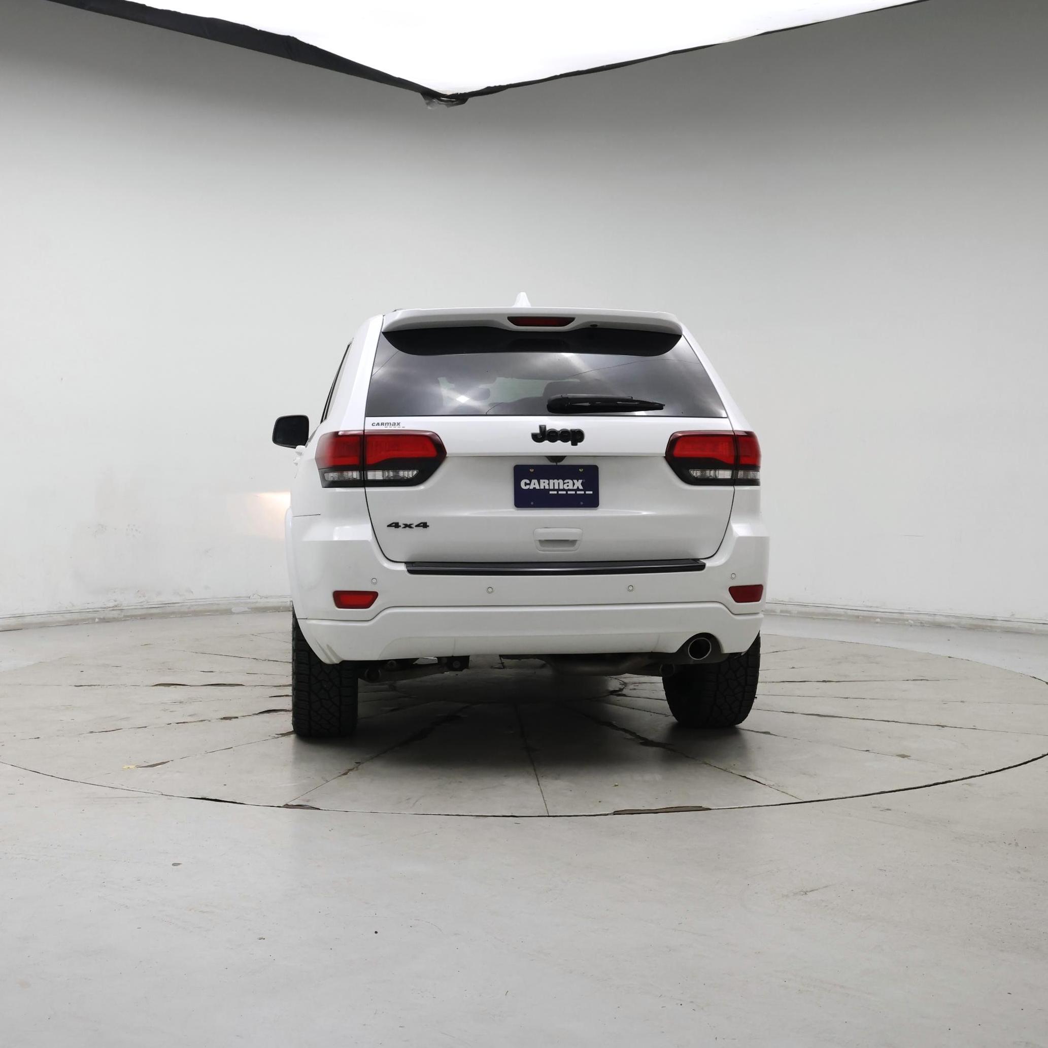 Thumbnail: 2018 Jeep Grand Cherokee - 6