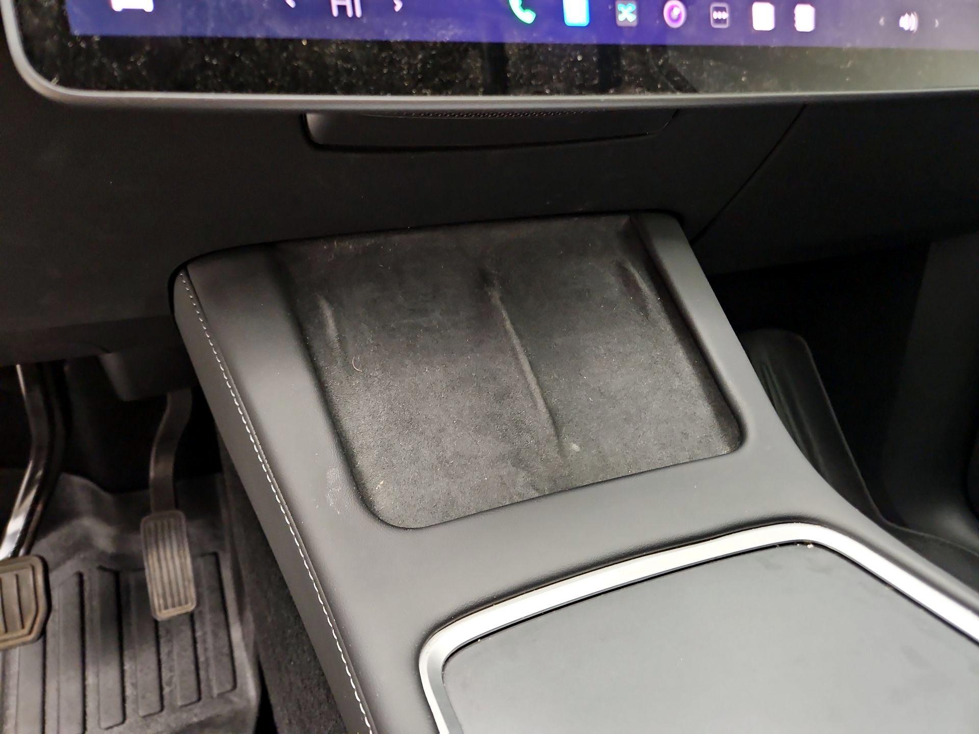 Thumbnail: 2023 Tesla Model Y - 17