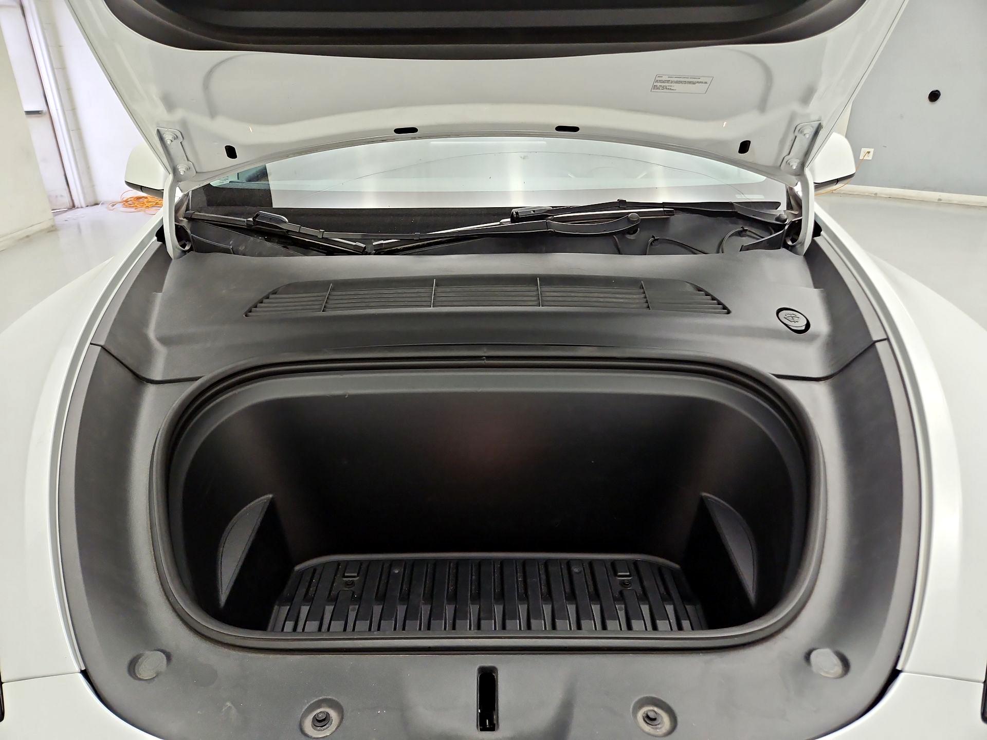 Thumbnail: 2023 Tesla Model Y - 20