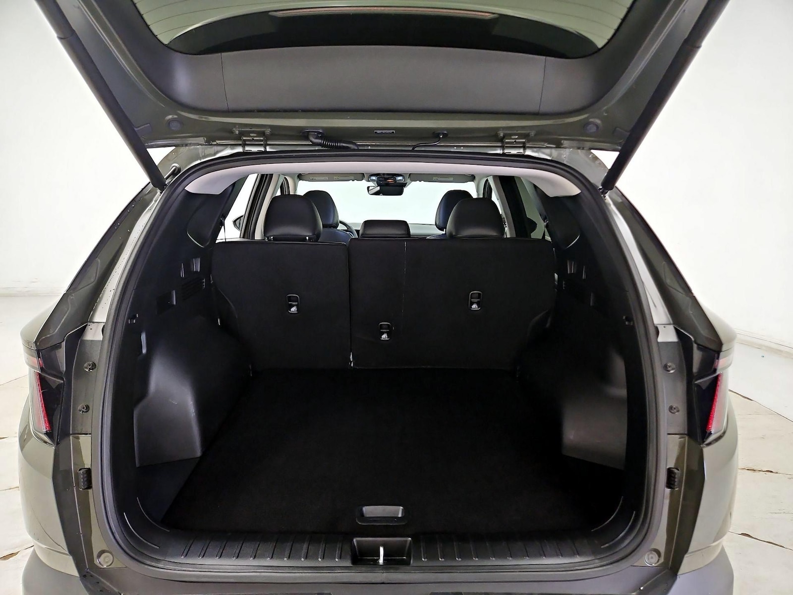 2025 Hyundai Tucson SEL Convenience - Photo 23