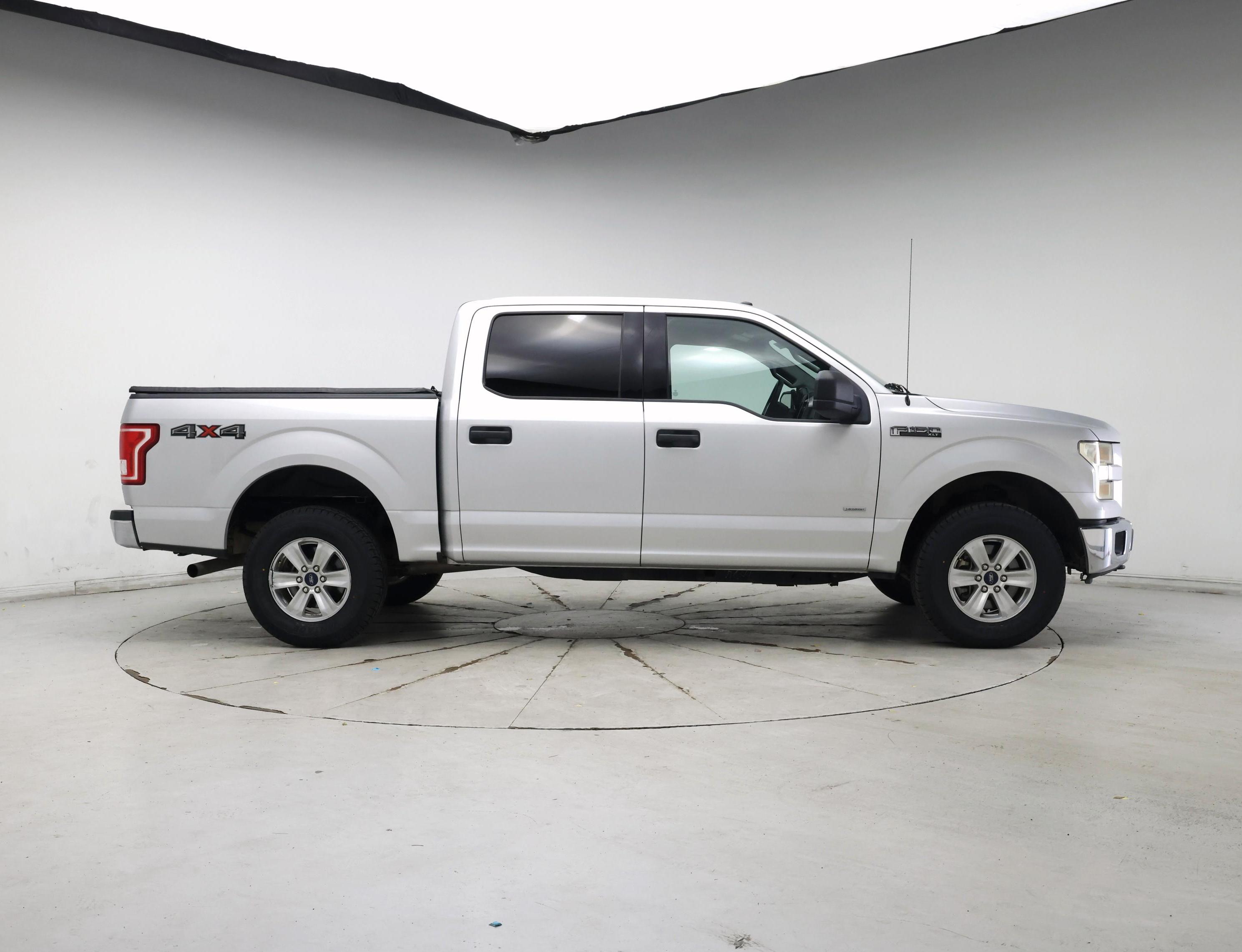 Thumbnail: 2017 Ford F-150 - 7