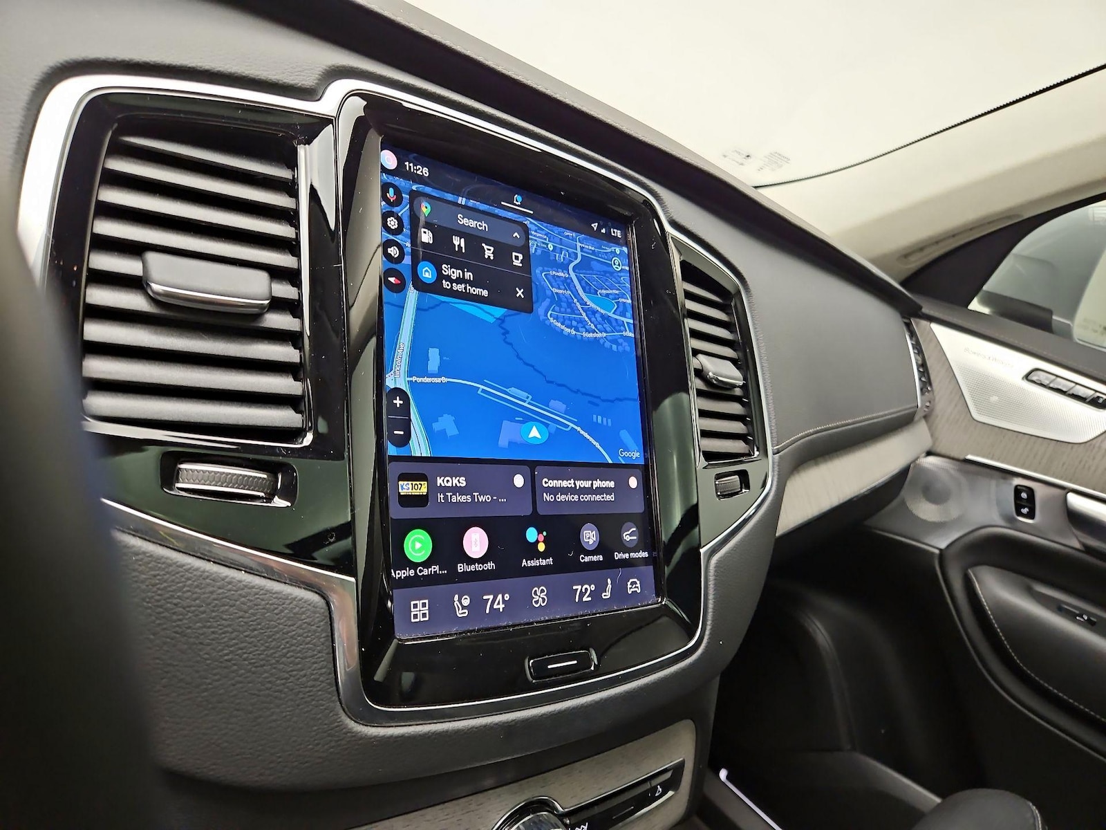 2025 Volvo XC90 Ultra - Photo 15