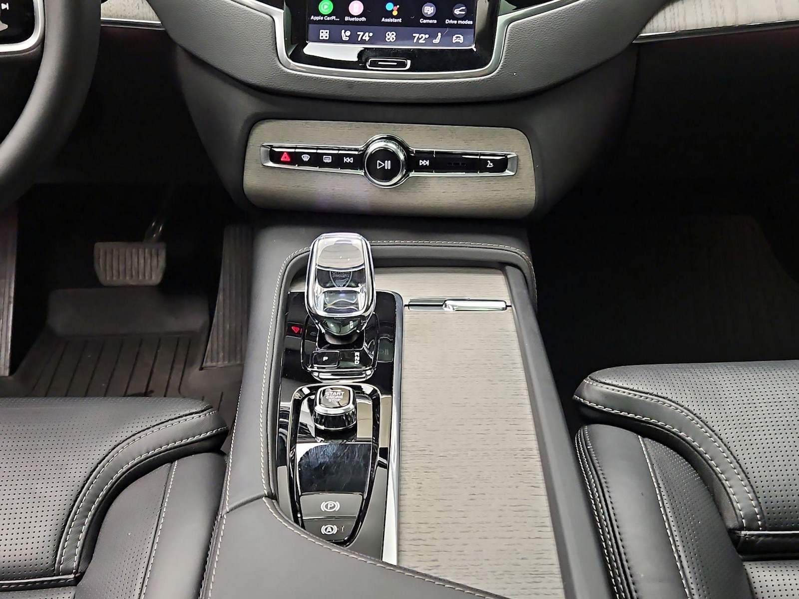 2025 Volvo XC90 Ultra - Photo 19