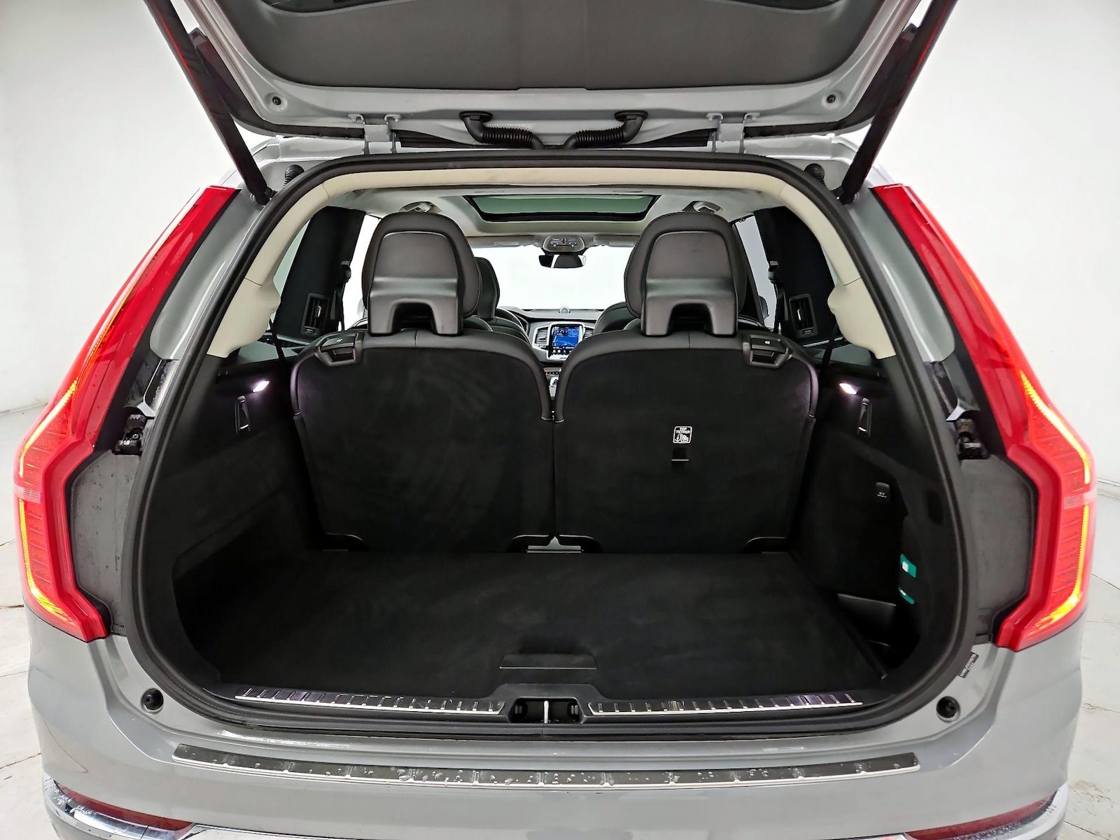 2025 Volvo XC90 Ultra - Photo 23