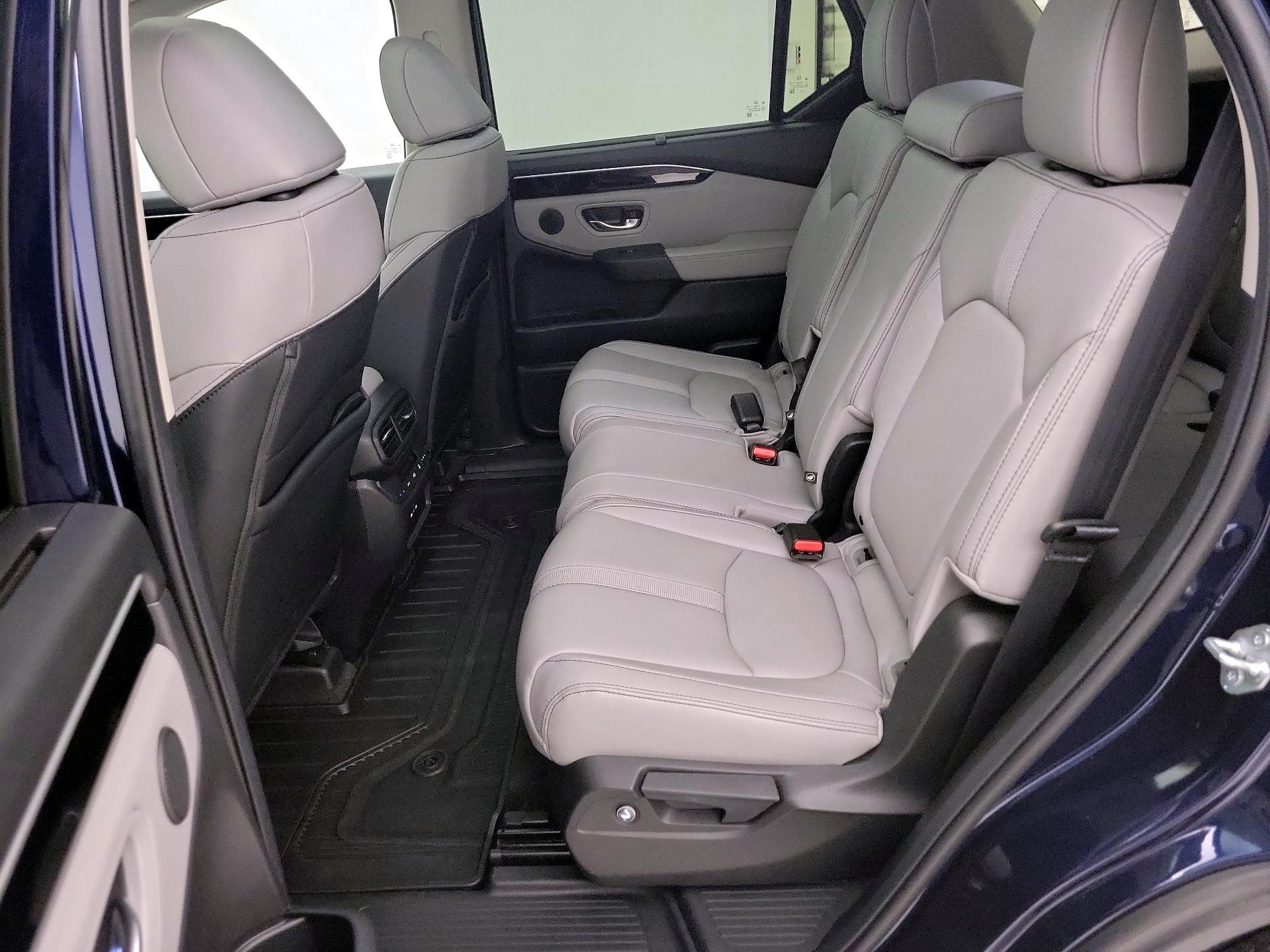 Thumbnail: 2025 Honda Pilot - 20