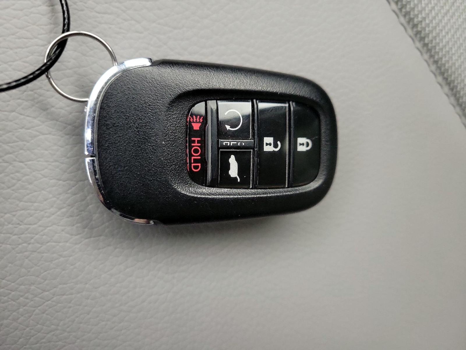 2025 Honda Pilot Touring - Photo 25