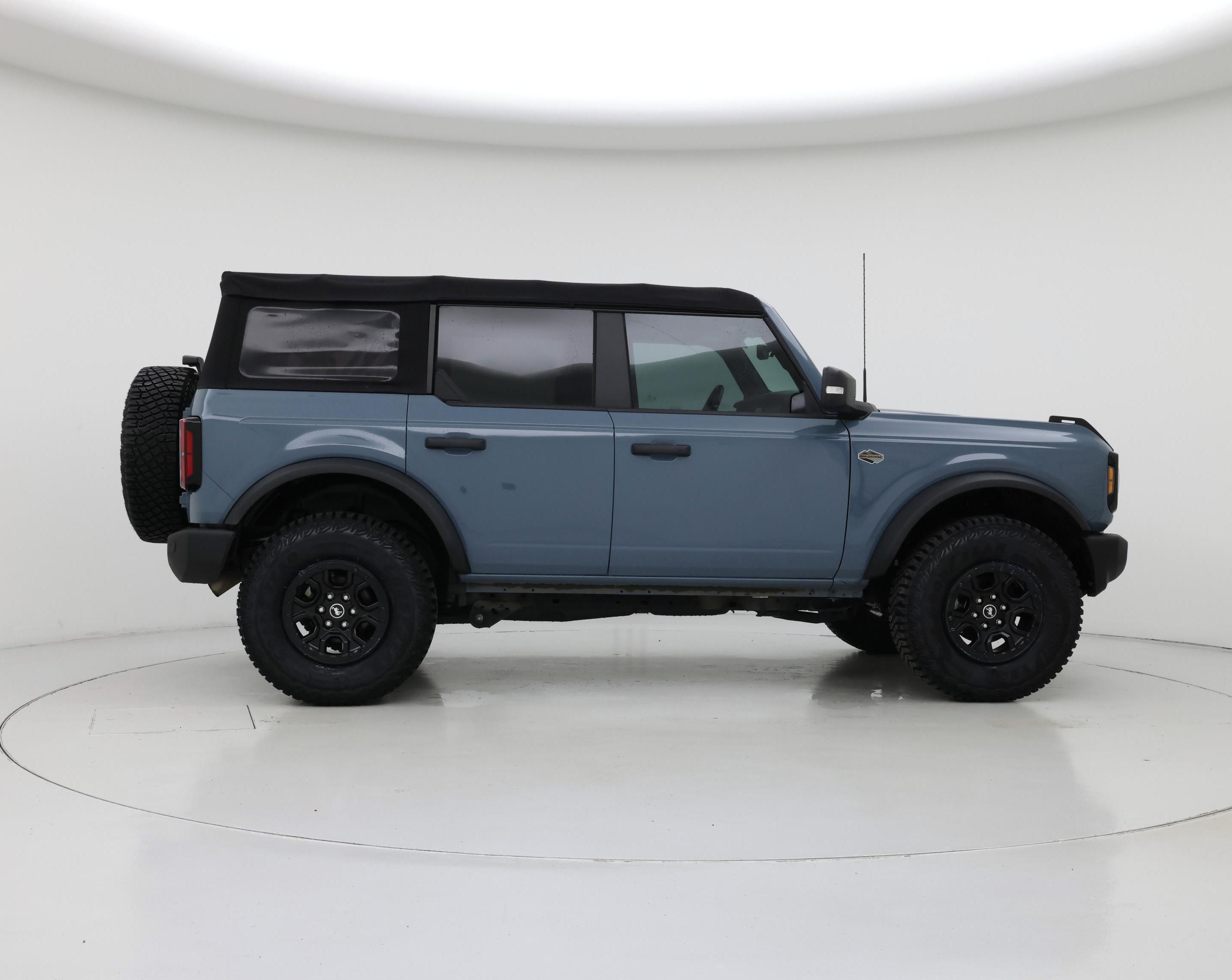 Thumbnail: 2022 Ford Bronco - 7
