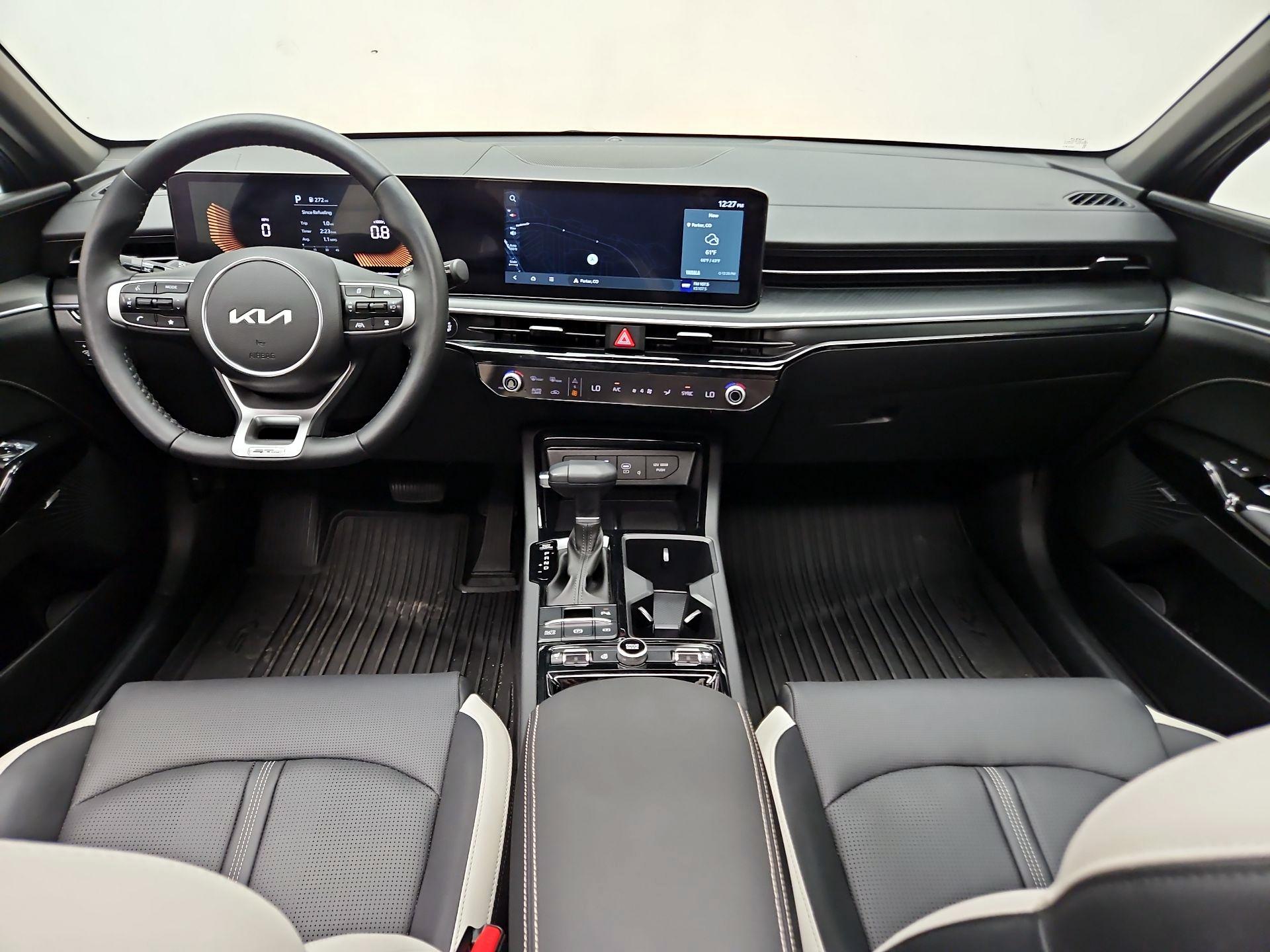 Thumbnail: 2025 Kia K5 - 9
